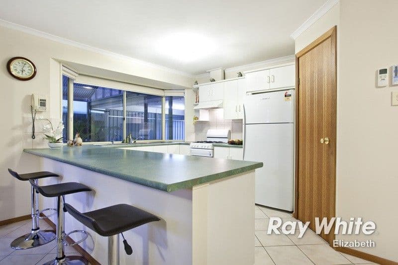36 Snell Avenue, HILLBANK SA 5112, Hillbank - Thumbnail 3