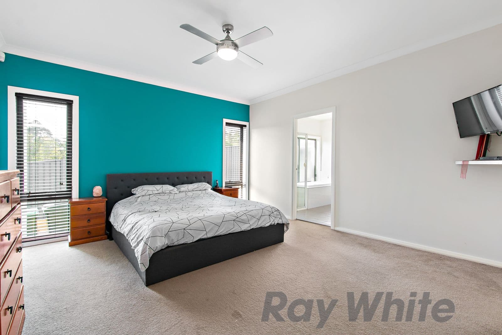 23 Auklet Road, Mount Hutton - Thumbnail 8