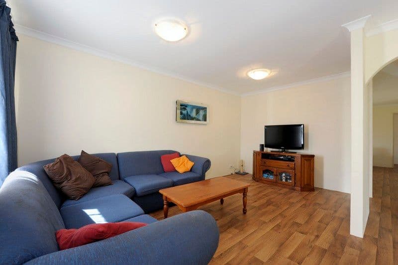 15b Reliance Court, WAIKIKI WA 6169, Waikiki - Thumbnail 2