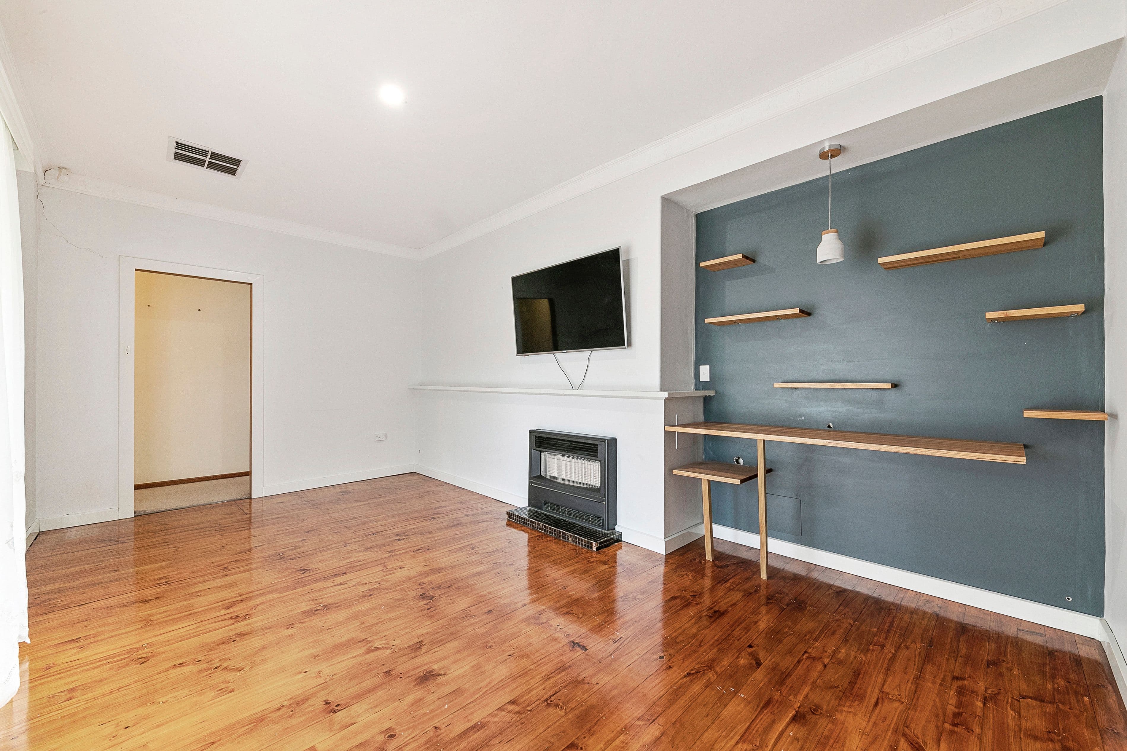 9 Selkirk Avenue, Clearview SA 5085, Clearview - Thumbnail 4
