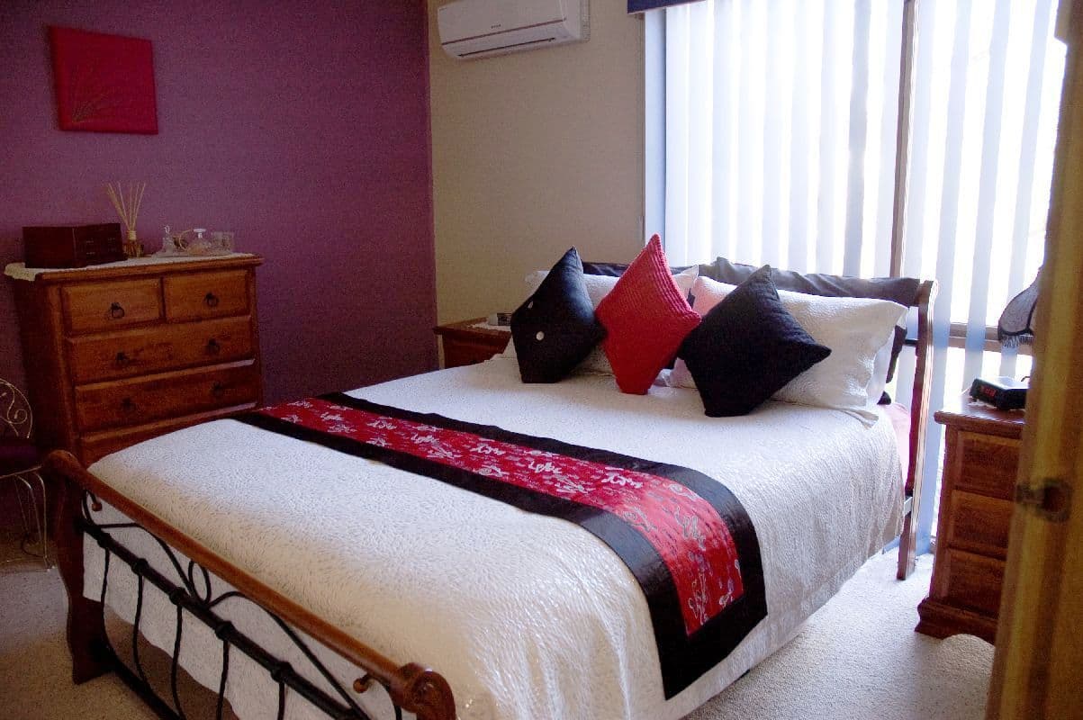 21 Epsom Road, CHILTERN VIC 3683, Chiltern - Thumbnail 8
