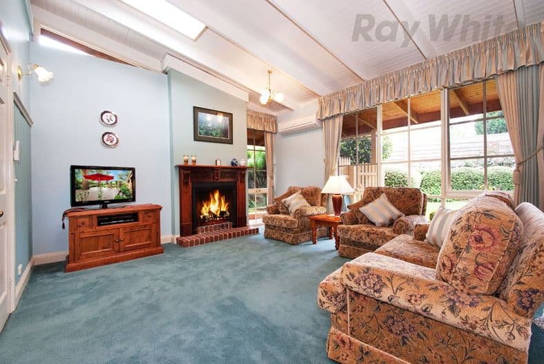 13 ST ANDREWS Close, CROYDON VIC 3136, Croydon - Thumbnail 4