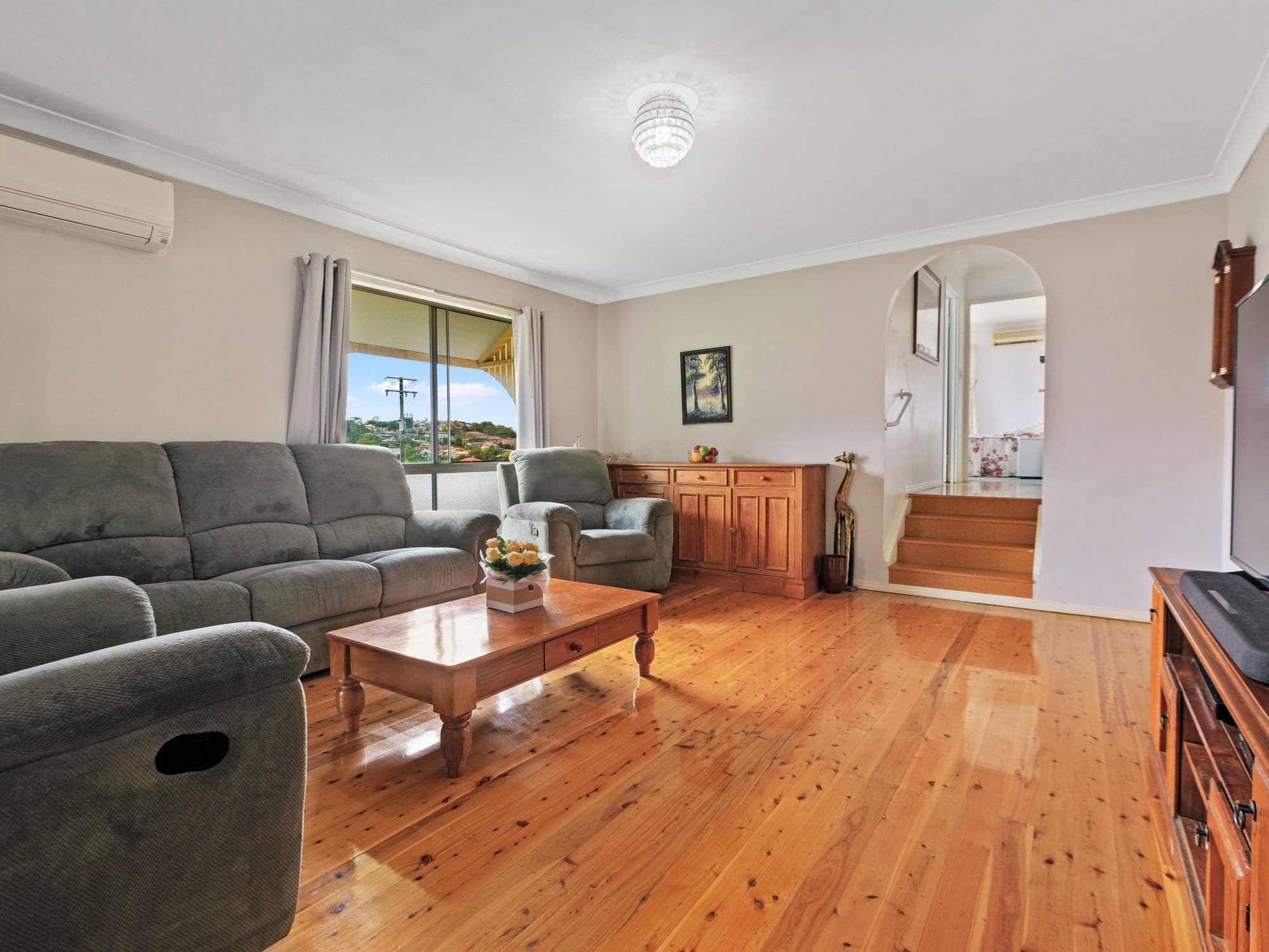 32 Hockings Street, Holland Park West QLD 4121, Holland Park West - Thumbnail 4