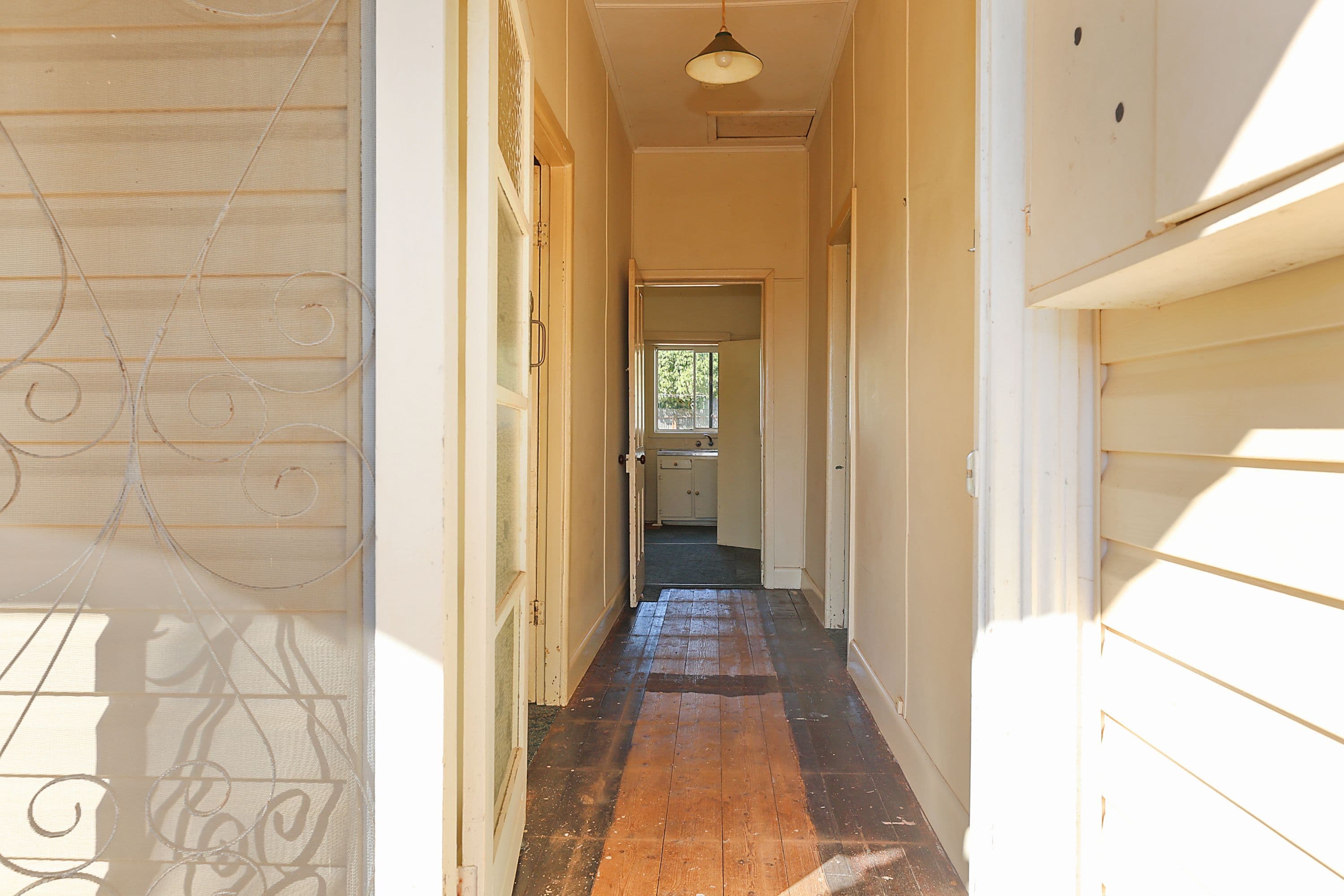 25 Lawrence Street, Camperdown VIC 3260, Camperdown - Thumbnail 4