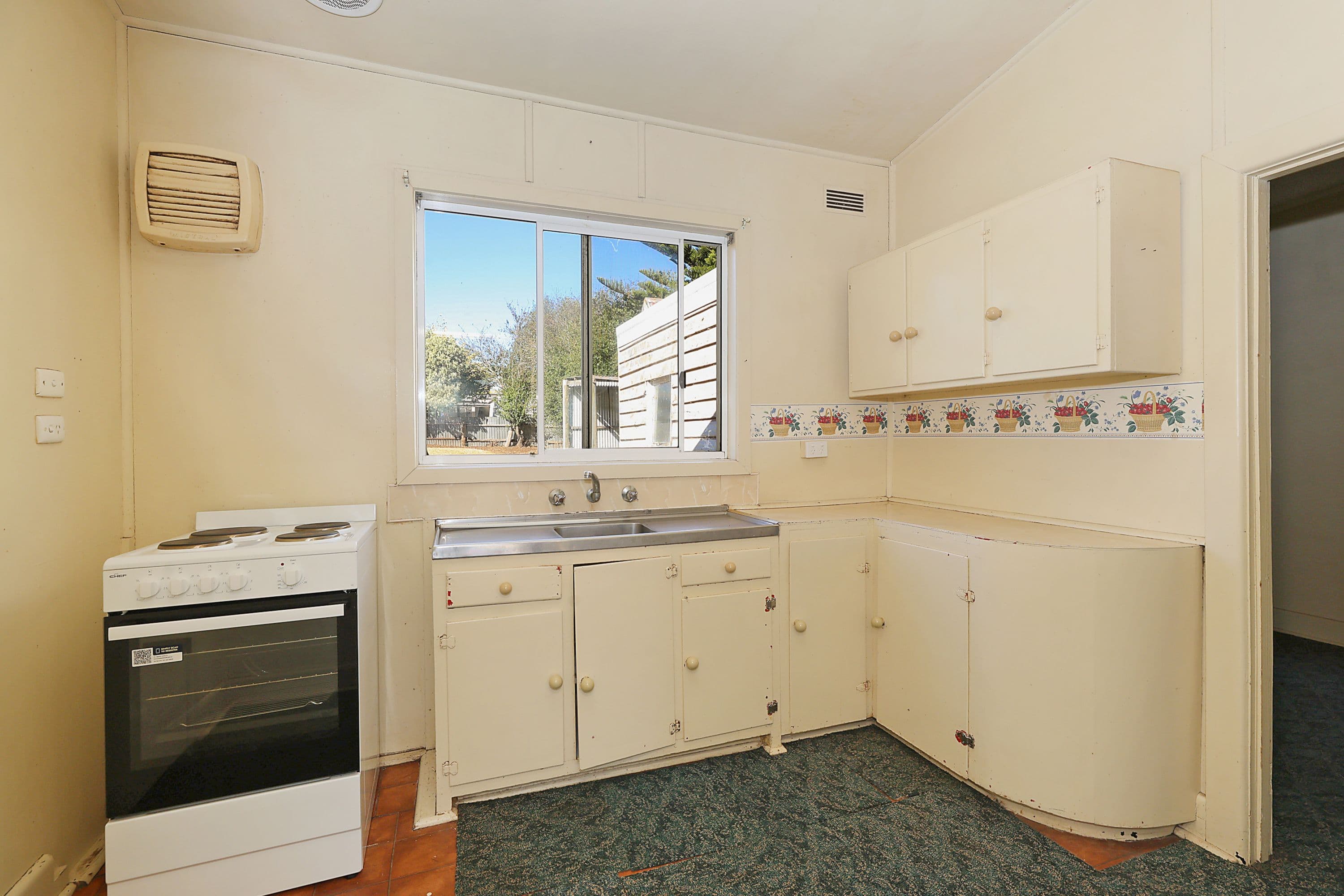 25 Lawrence Street, Camperdown VIC 3260, Camperdown - Thumbnail 5