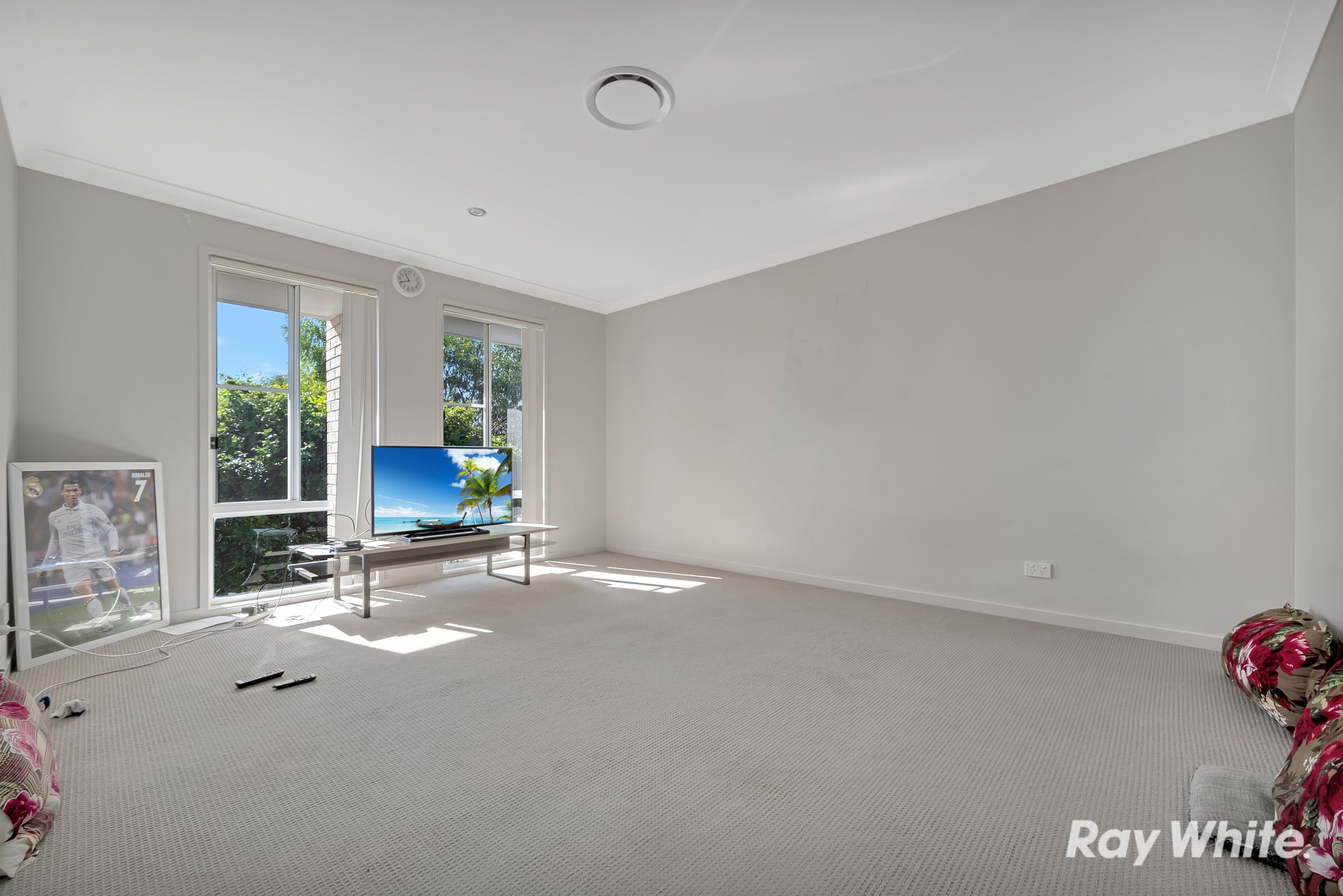 10 Oasis Court, Marsden QLD 4132, Marsden - Thumbnail 2