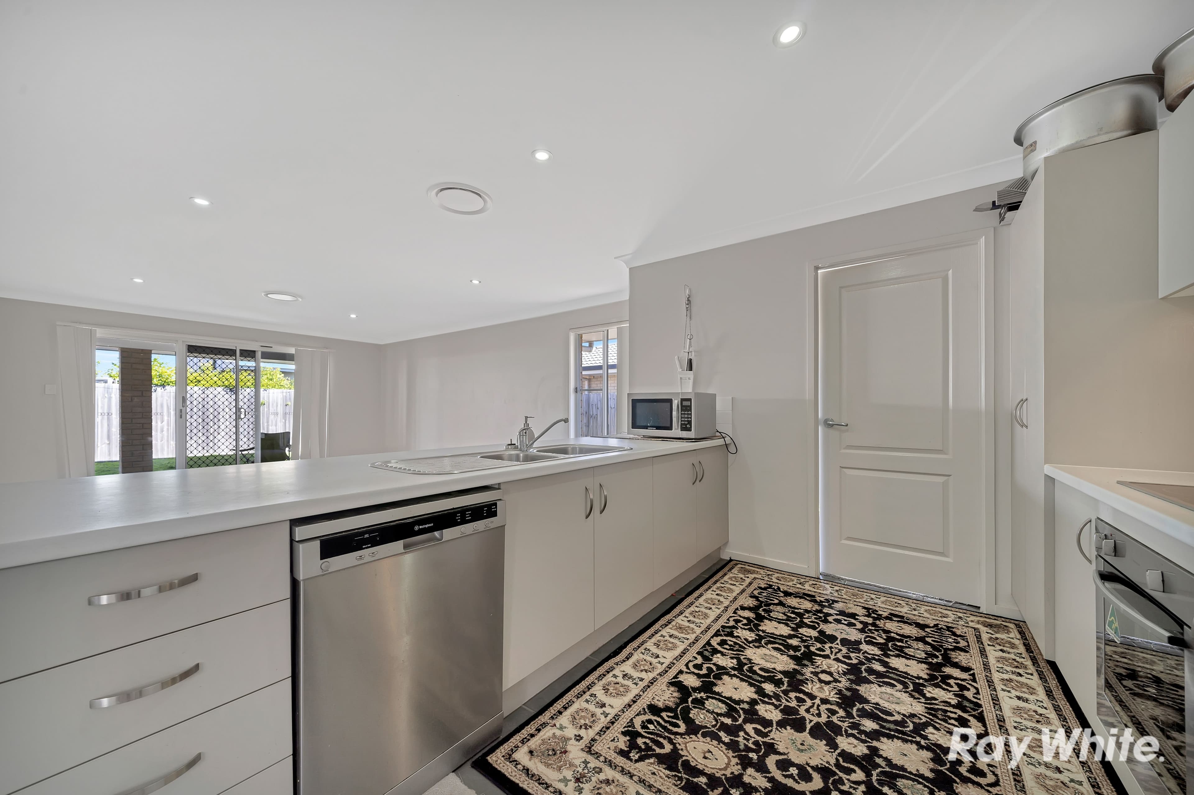 10 Oasis Court, Marsden QLD 4132, Marsden - Thumbnail 4