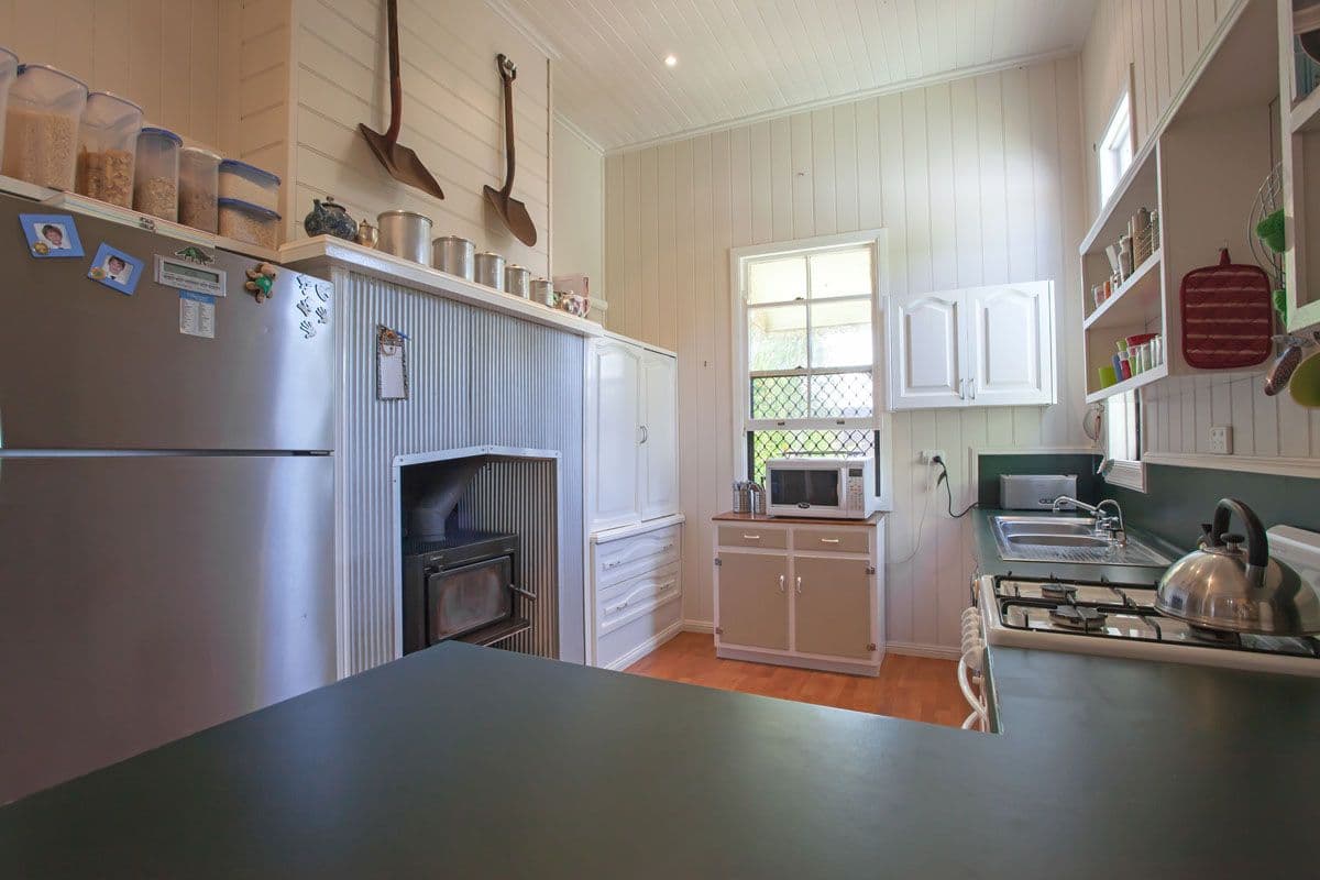 63 Rome Street, NEWTOWN QLD 4350, Newtown - Thumbnail 4