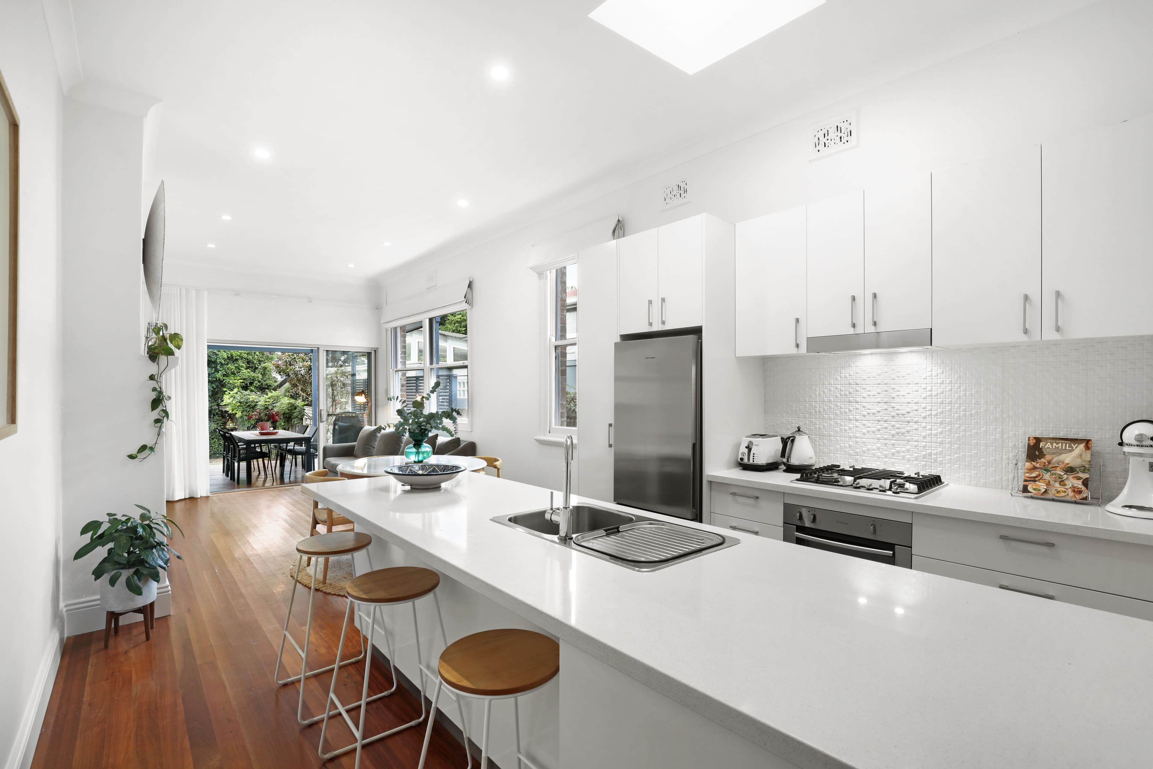 84 Darley Street, Newtown NSW 2042, Newtown - Thumbnail 2