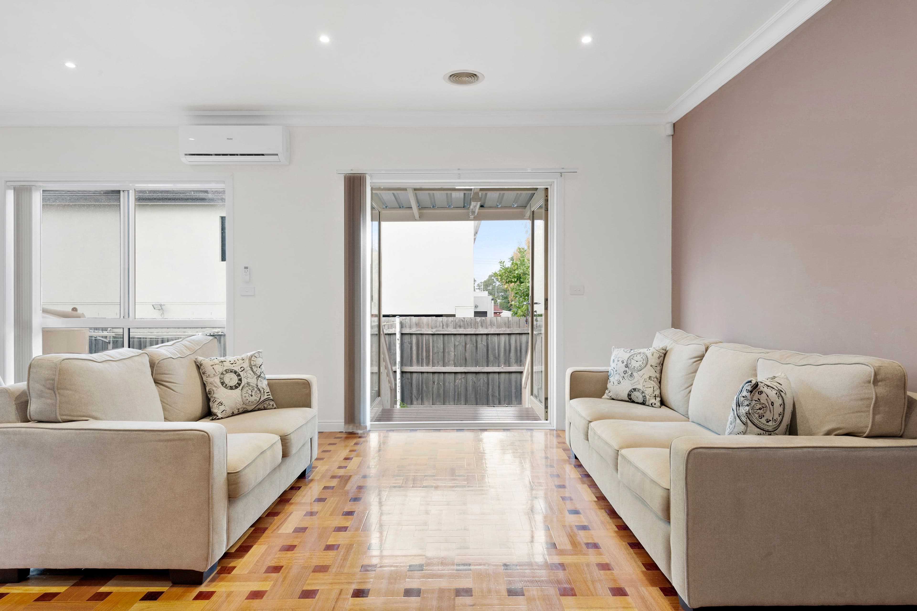 2 Manoon Road, Clayton South VIC 3169, Clayton South - Thumbnail 2