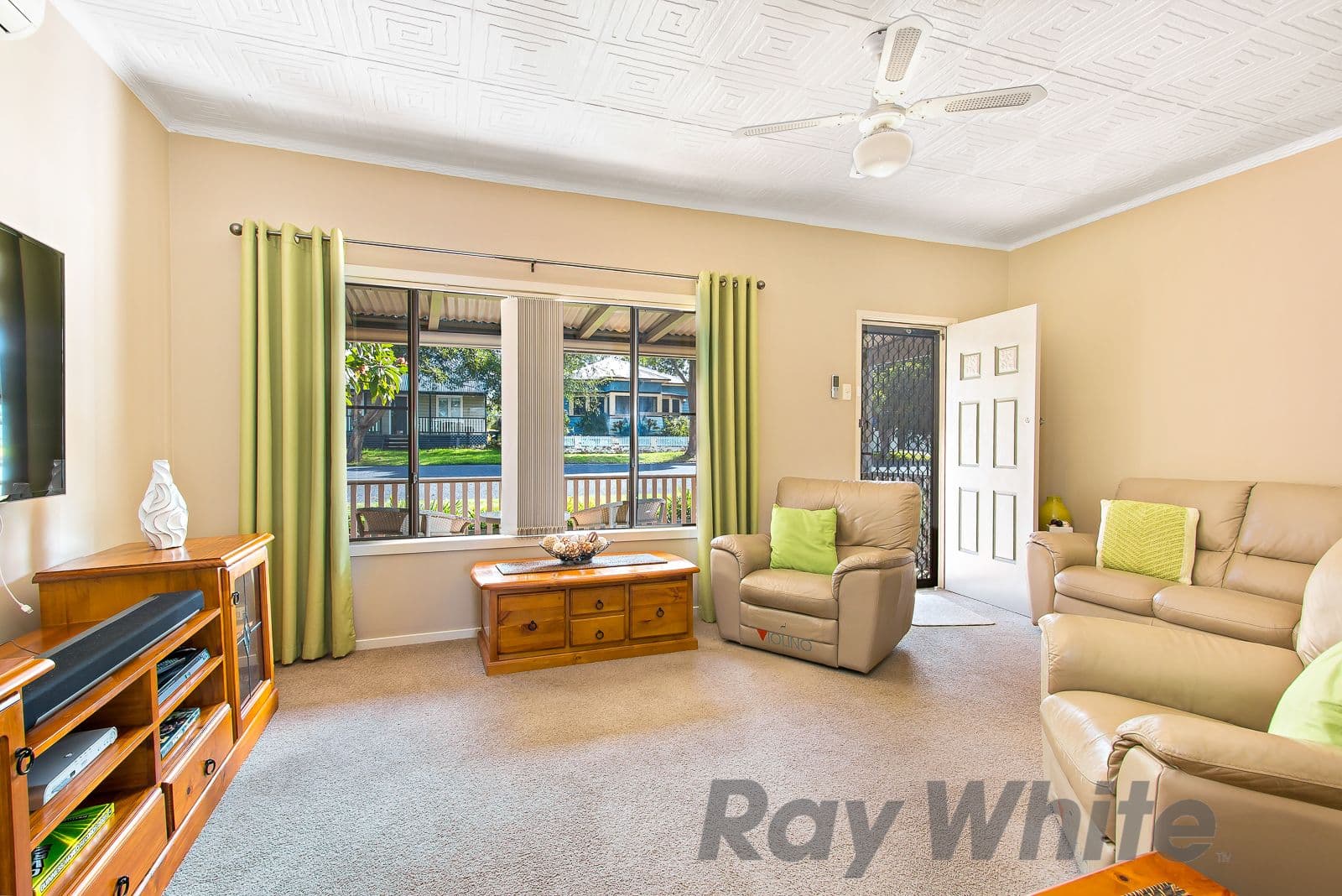 15 Edden Street, Adamstown - Thumbnail 3