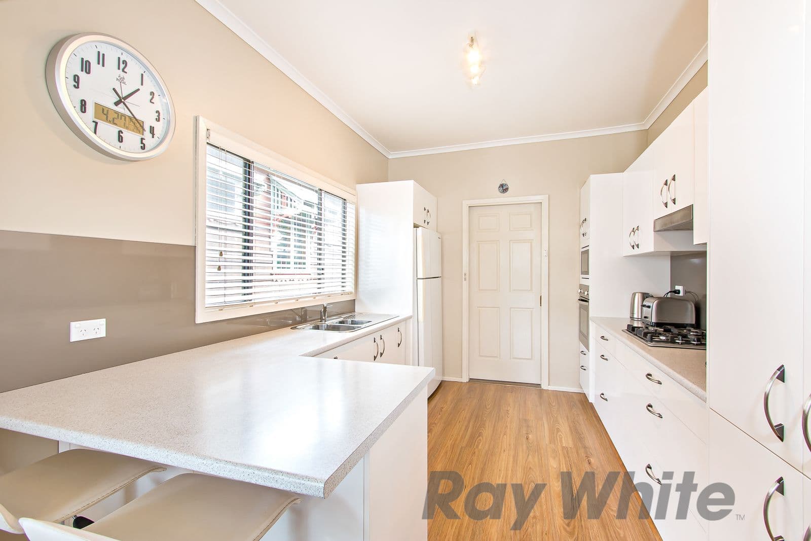 15 Edden Street, Adamstown - Thumbnail 5