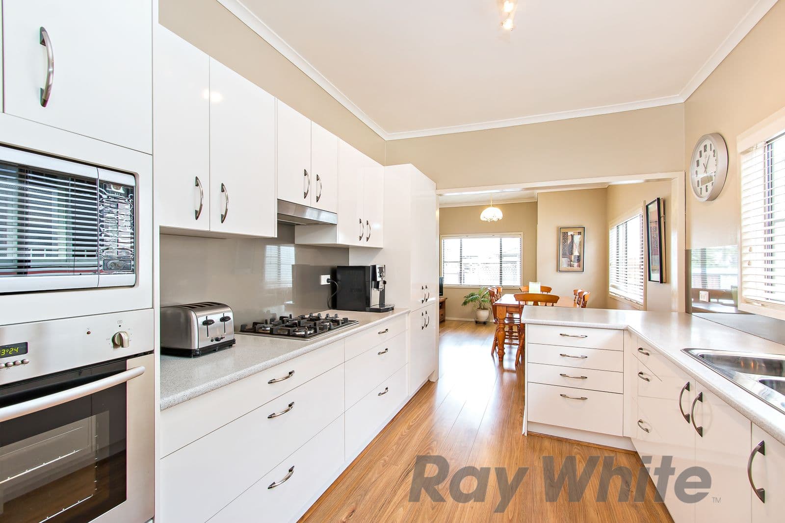 15 Edden Street, Adamstown - Thumbnail 7