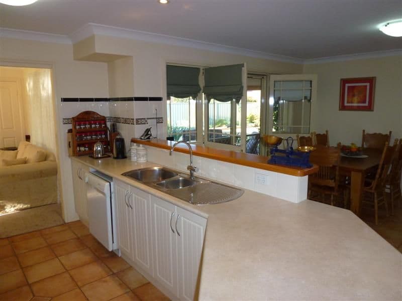 49 Castlereagh Avenue, DUBBO NSW 2830, Dubbo - Thumbnail 8