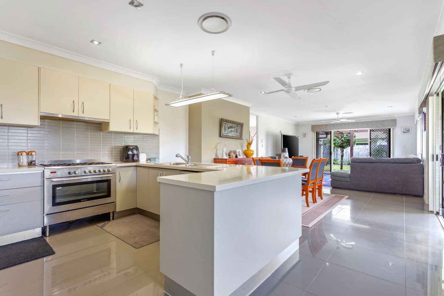 28 Woodgrove Boulevard, Beerwah QLD 4519, Beerwah - Thumbnail 3