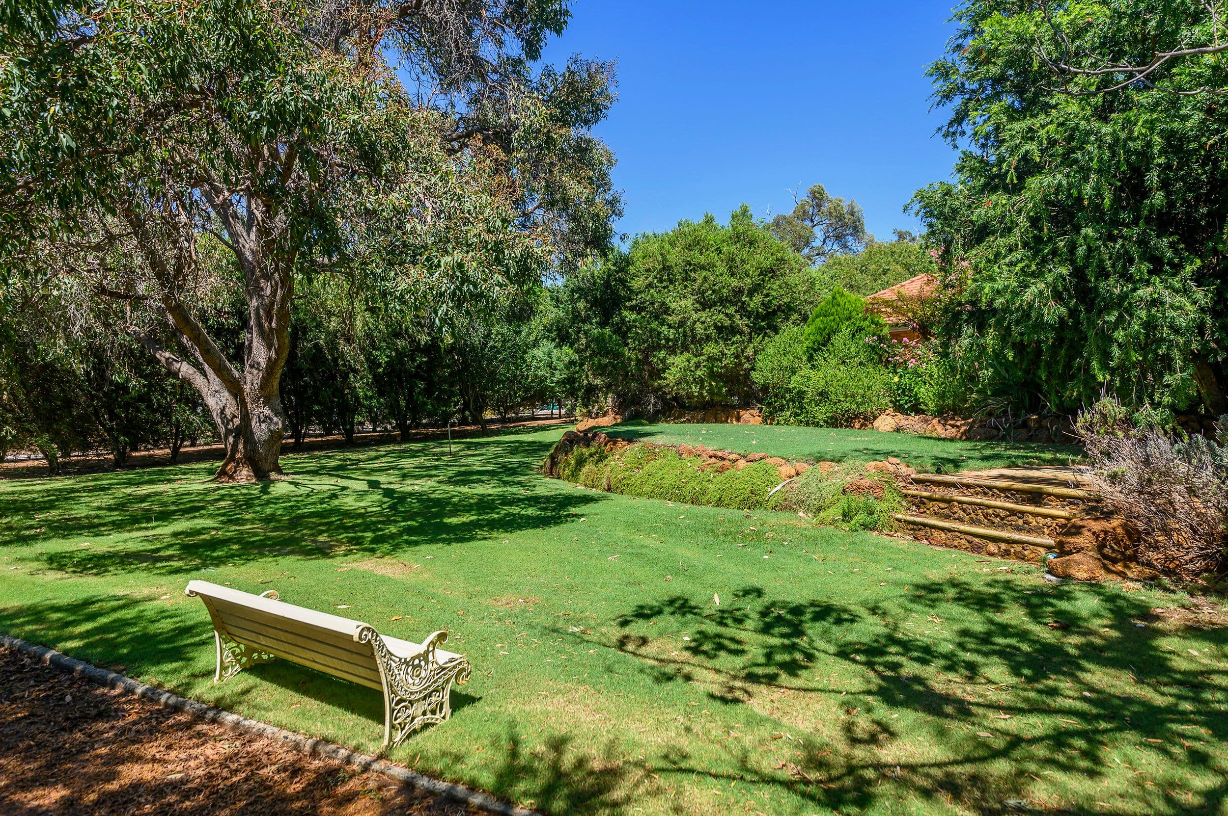 254 Murray Grey Circle, Lower Chittering WA 6084, Lower Chittering - Thumbnail 4