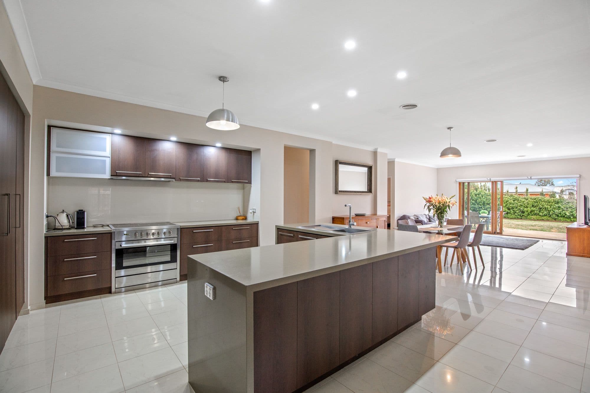 8 Equinox Close, Tarneit VIC 3029, Tarneit - Thumbnail 4