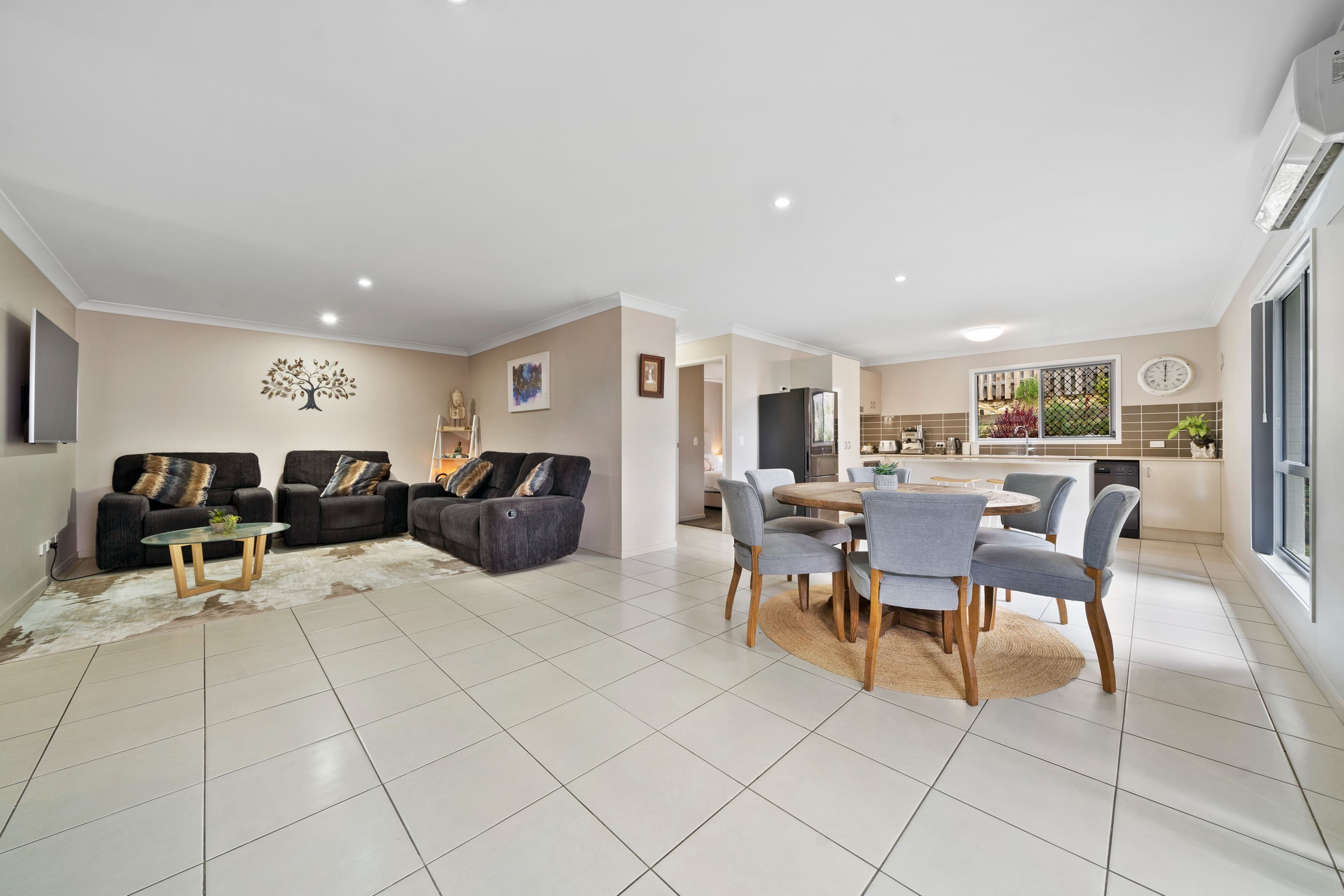 12 Highvale Court, Bahrs Scrub QLD 4207, Bahrs Scrub - Thumbnail 5
