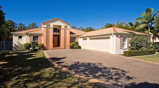 3172 Riverleigh Drive, HOPE ISLAND QLD 4212, Hope Island - Thumbnail 2