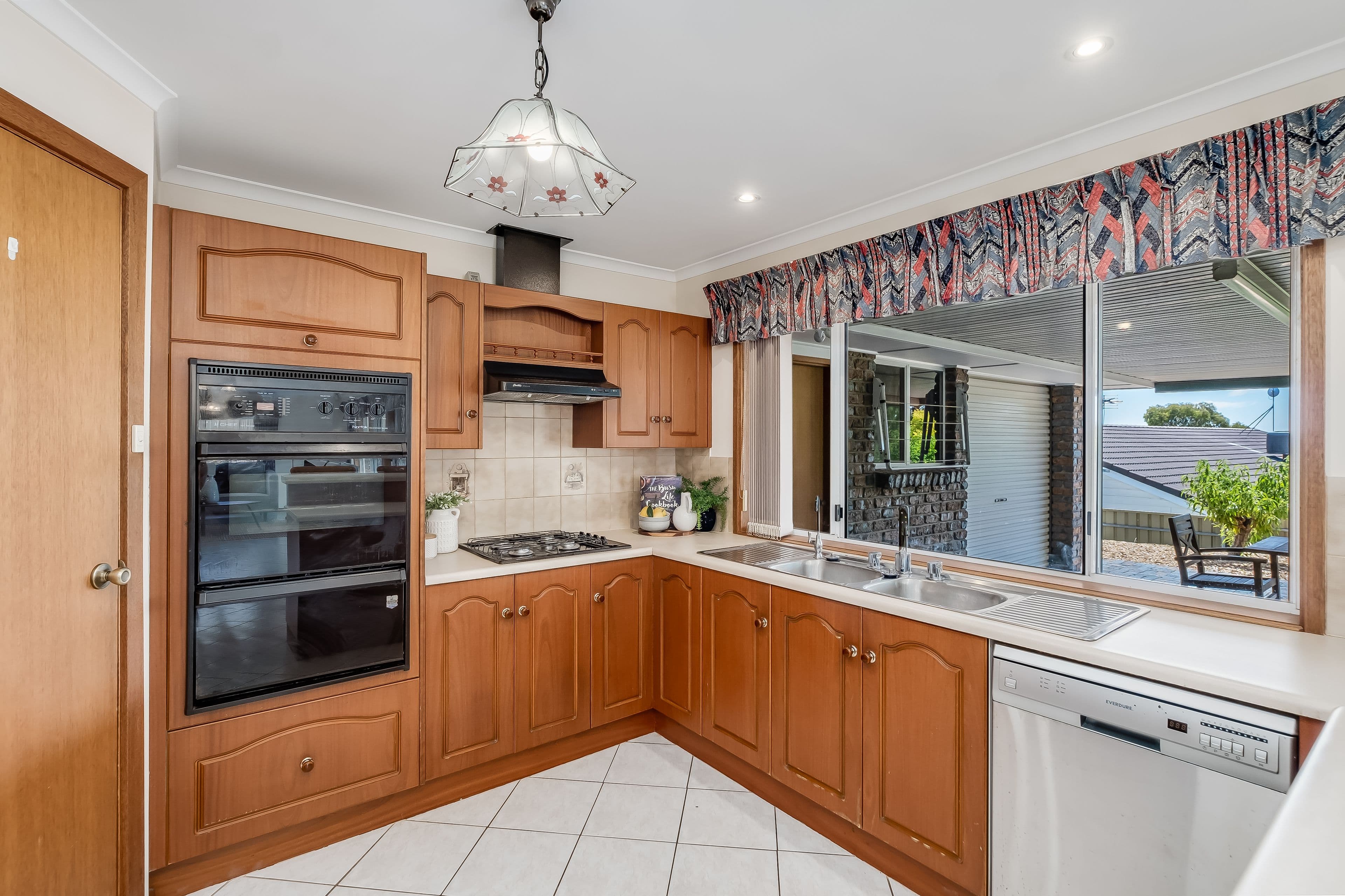30 Gully Drive, Gulfview Heights SA 5096, Gulfview Heights - Thumbnail 8