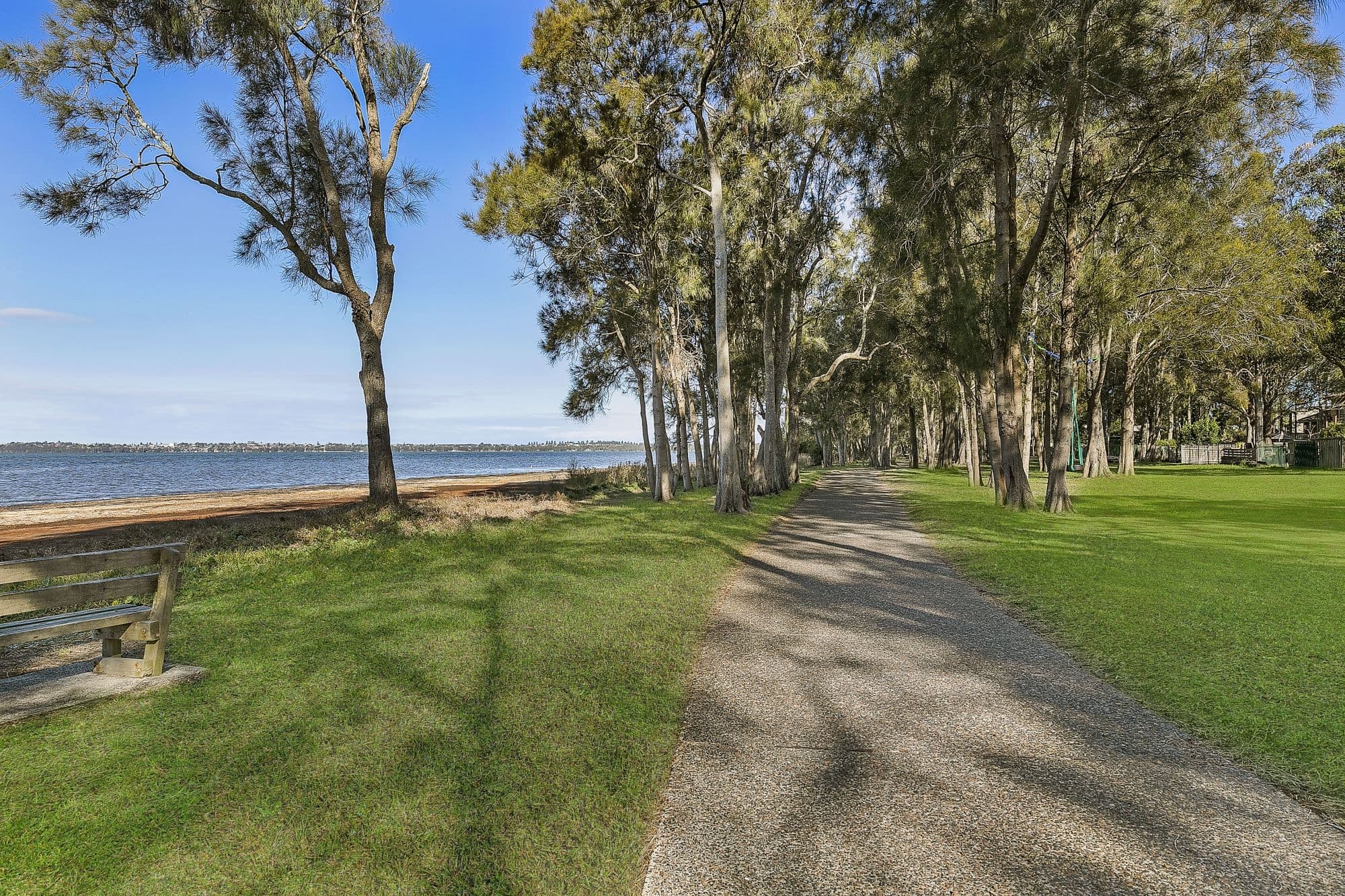 113 Lakedge Avenue, Berkeley Vale - Thumbnail 7