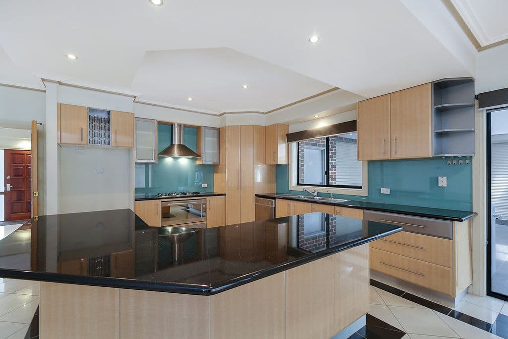 3 Carrington Boulevard, Thomastown VIC 3074, Thomastown - Thumbnail 4