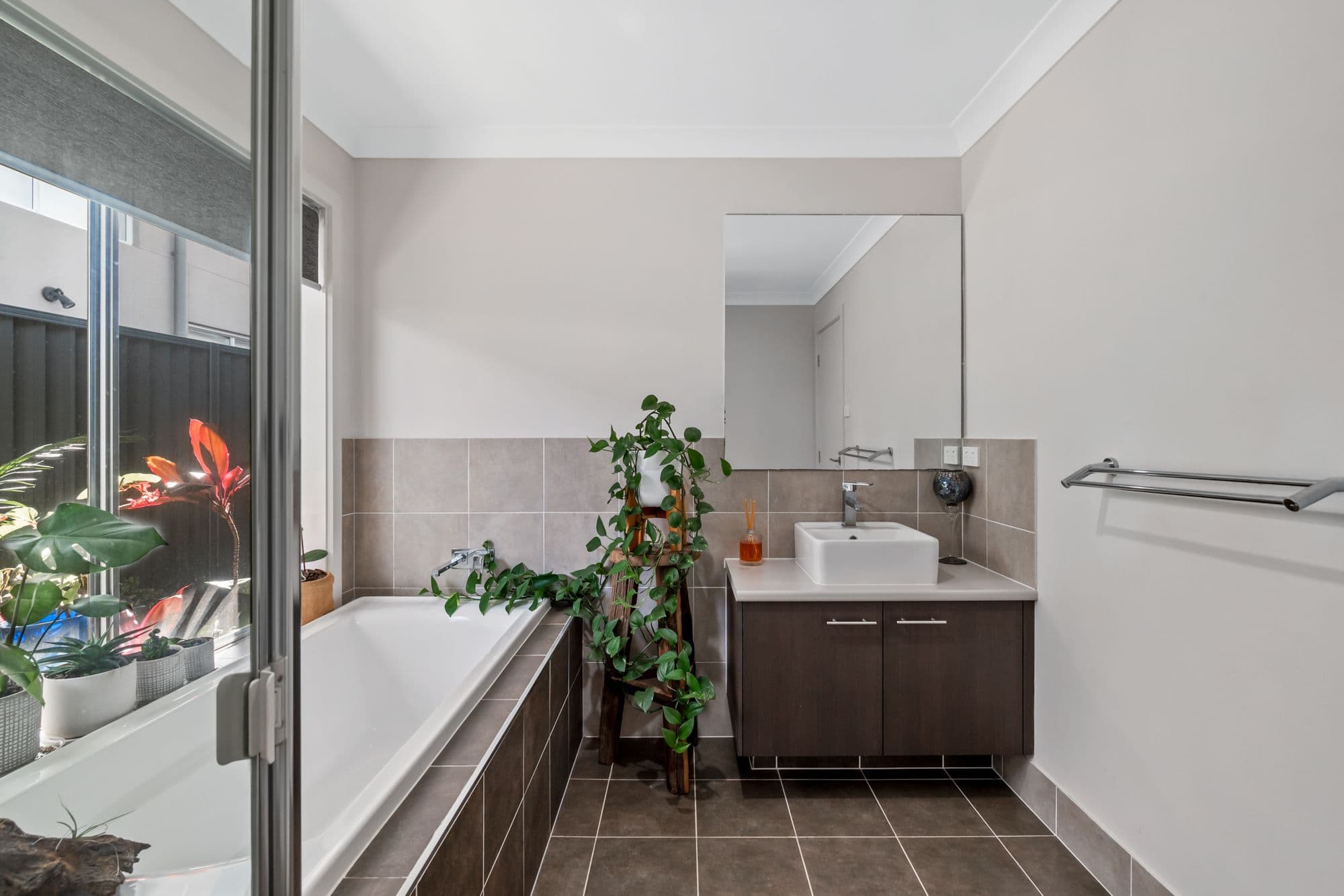 72 Jamboree Avenue, Denham Court NSW 2565, Denham Court - Thumbnail 8