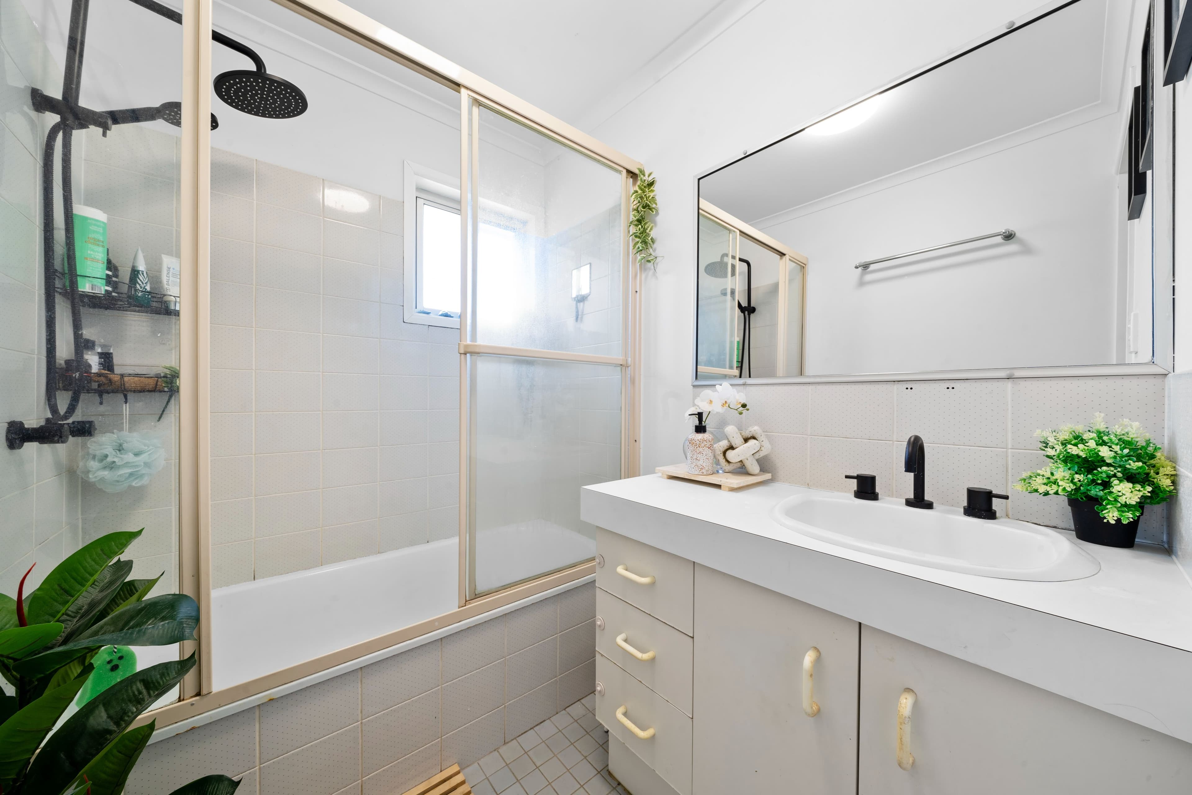 287 Logan Street, Eagleby QLD 4207, Eagleby - Thumbnail 6