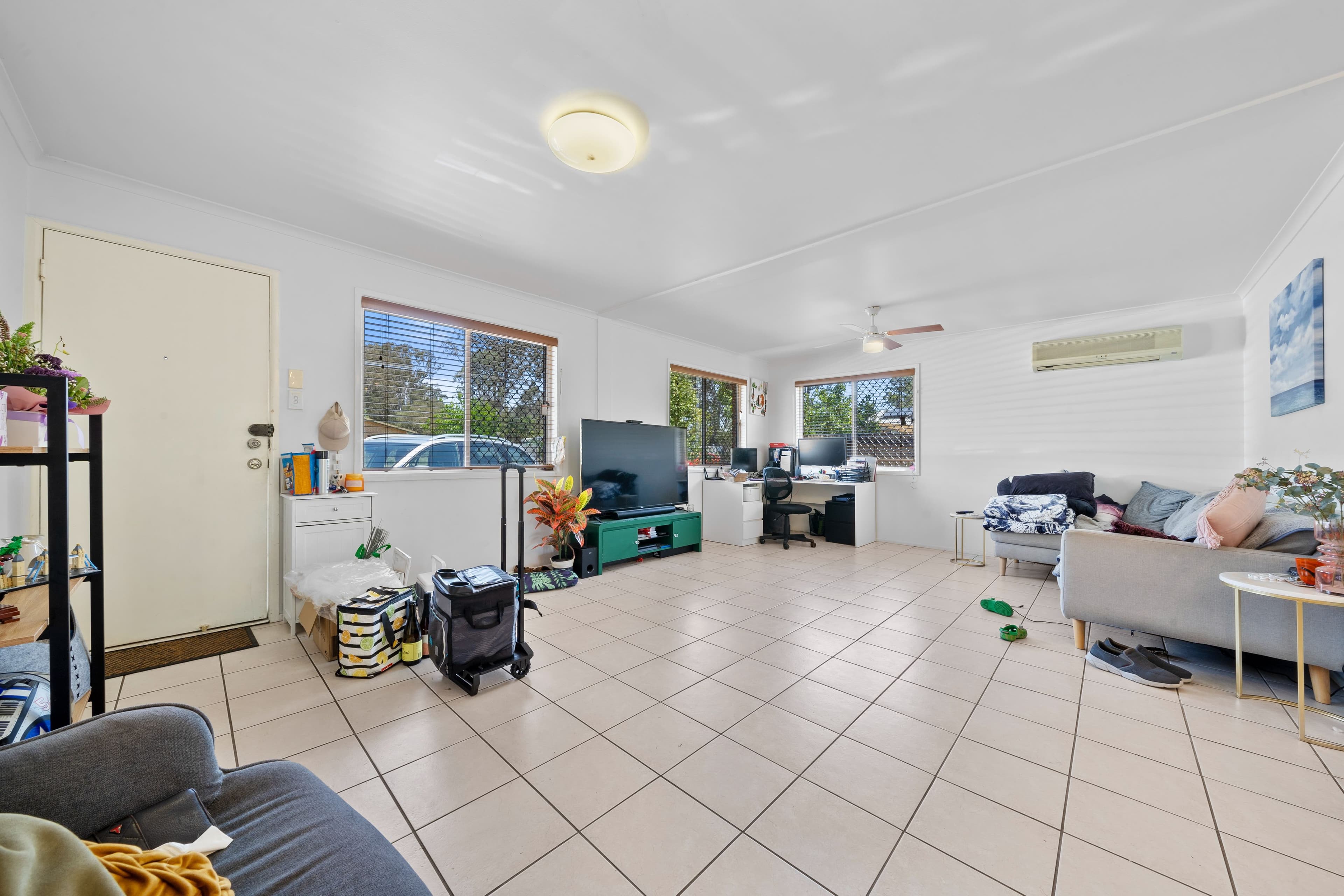 287 Logan Street, Eagleby QLD 4207, Eagleby - Thumbnail 7