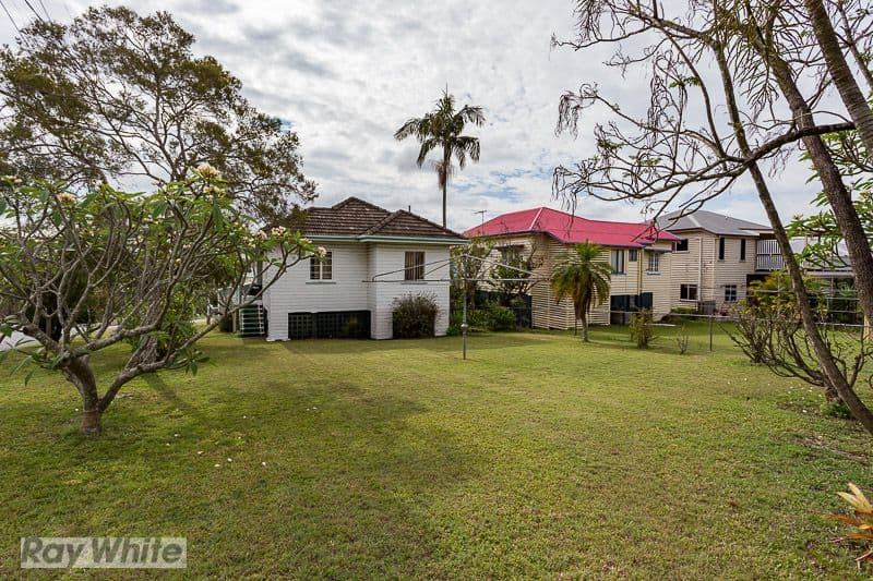 22 Martha Street, Camp Hill QLD 4152, Camp Hill - Thumbnail 7