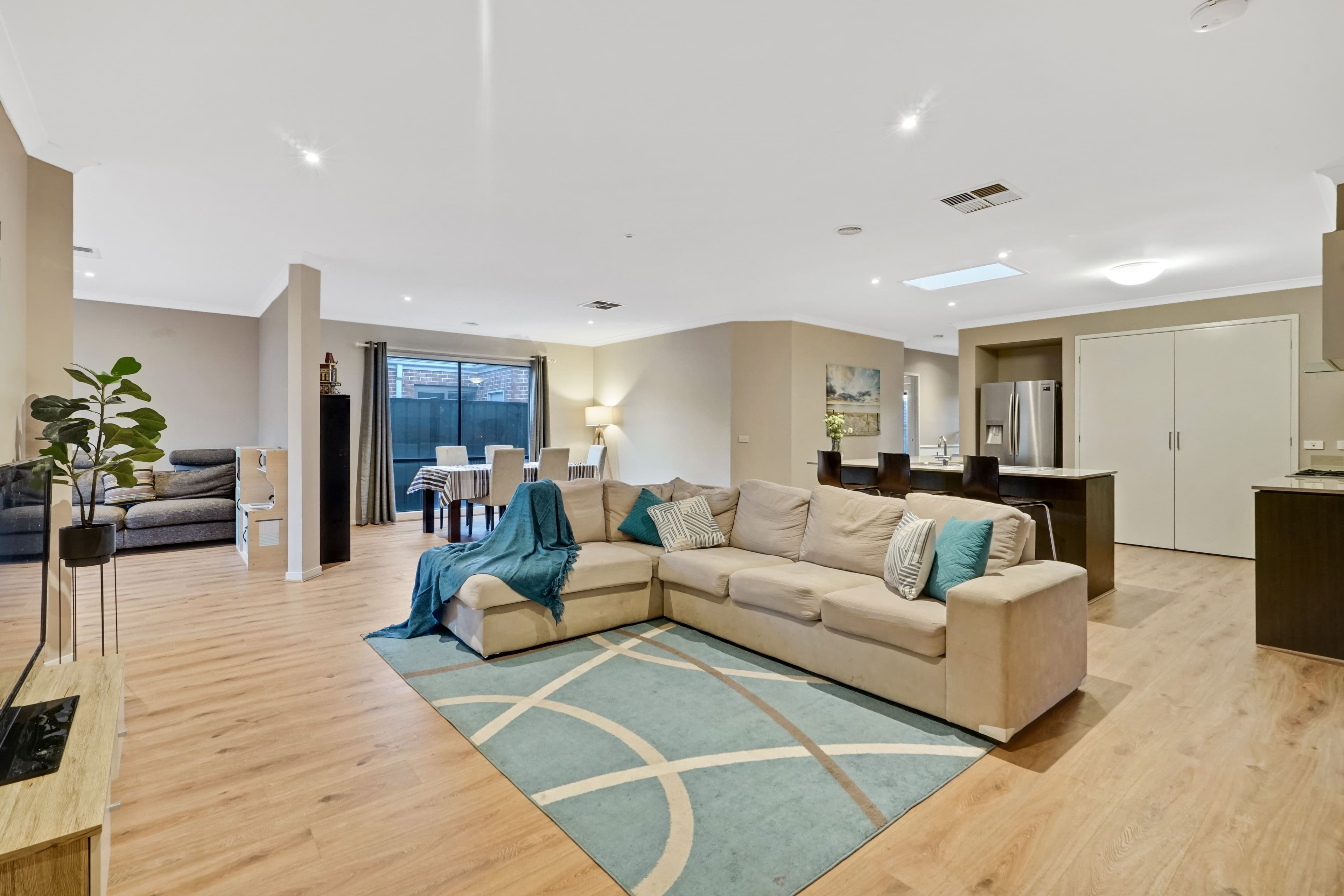 10 MINTARRA Road, Tarneit VIC 3029, Tarneit - Thumbnail 2