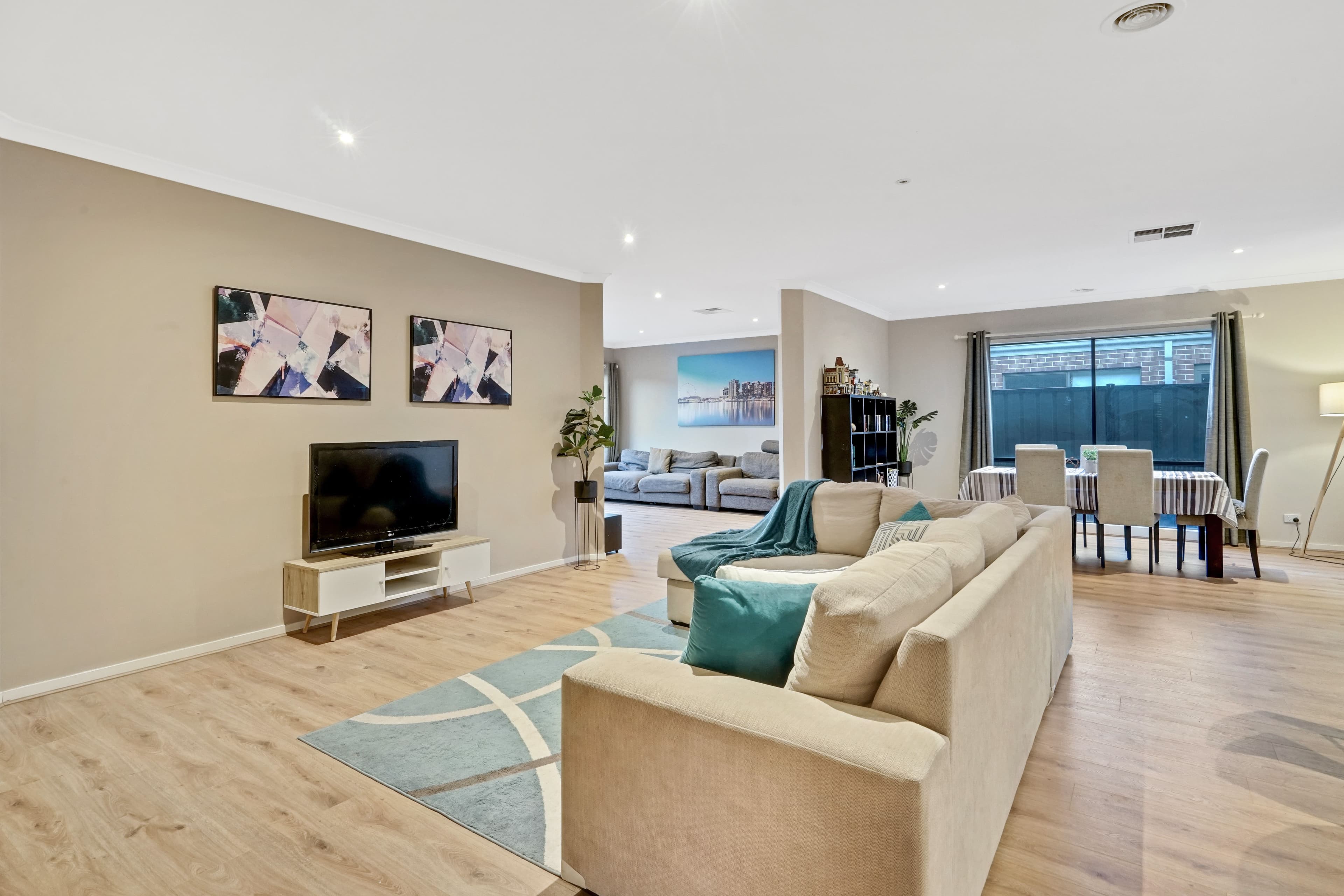 10 MINTARRA Road, Tarneit VIC 3029, Tarneit - Thumbnail 4