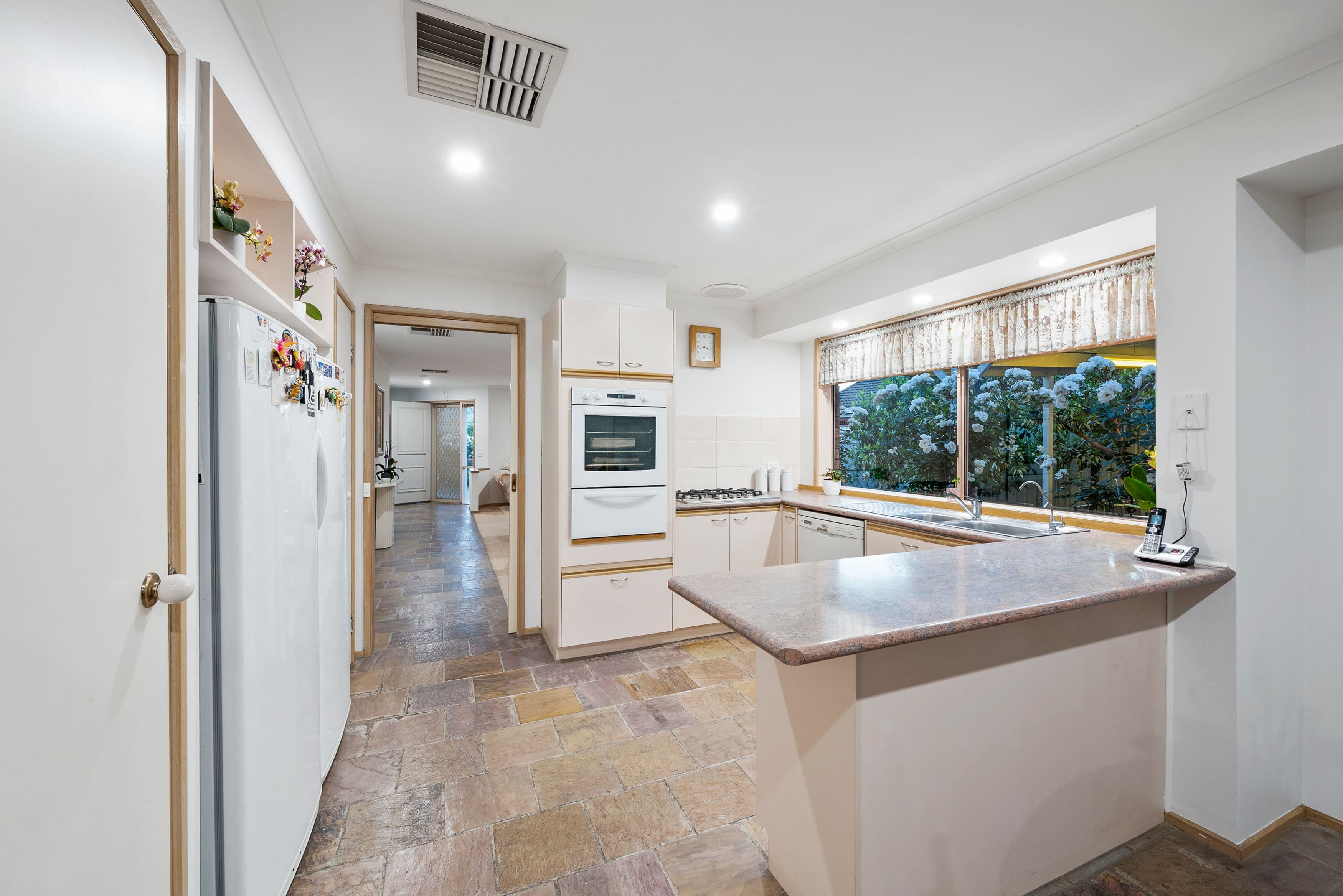 14 Pastoral Place, Sydenham VIC 3037, Sydenham - Thumbnail 6