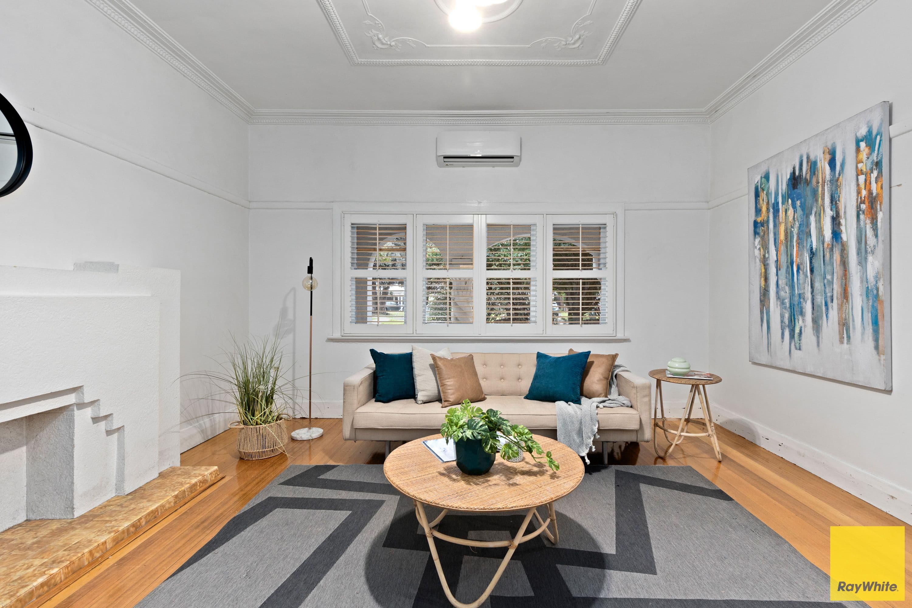 22 Seaview Crescent, Seaholme VIC 3018, Seaholme - Thumbnail 5