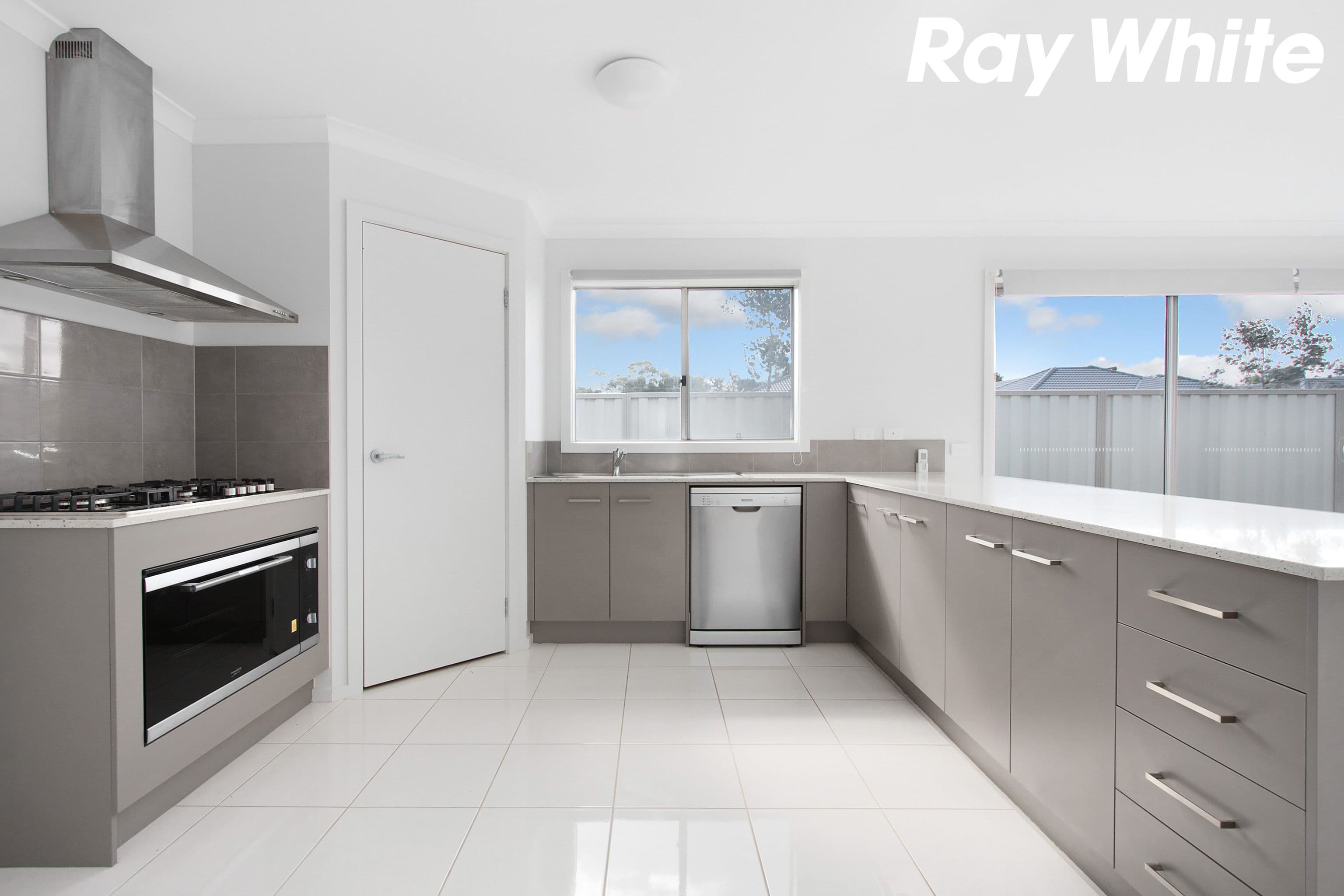 20 Willowtree Drive, Pakenham VIC 3810, Pakenham - Thumbnail 6