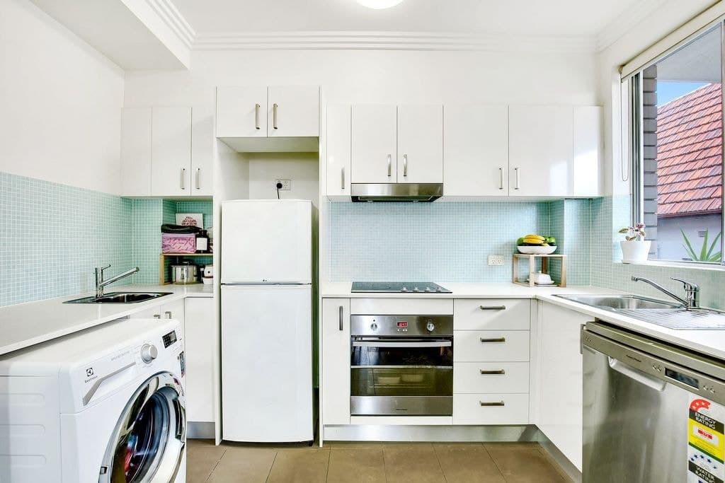 8/230 Glebe Point Road, Glebe - Thumbnail 3