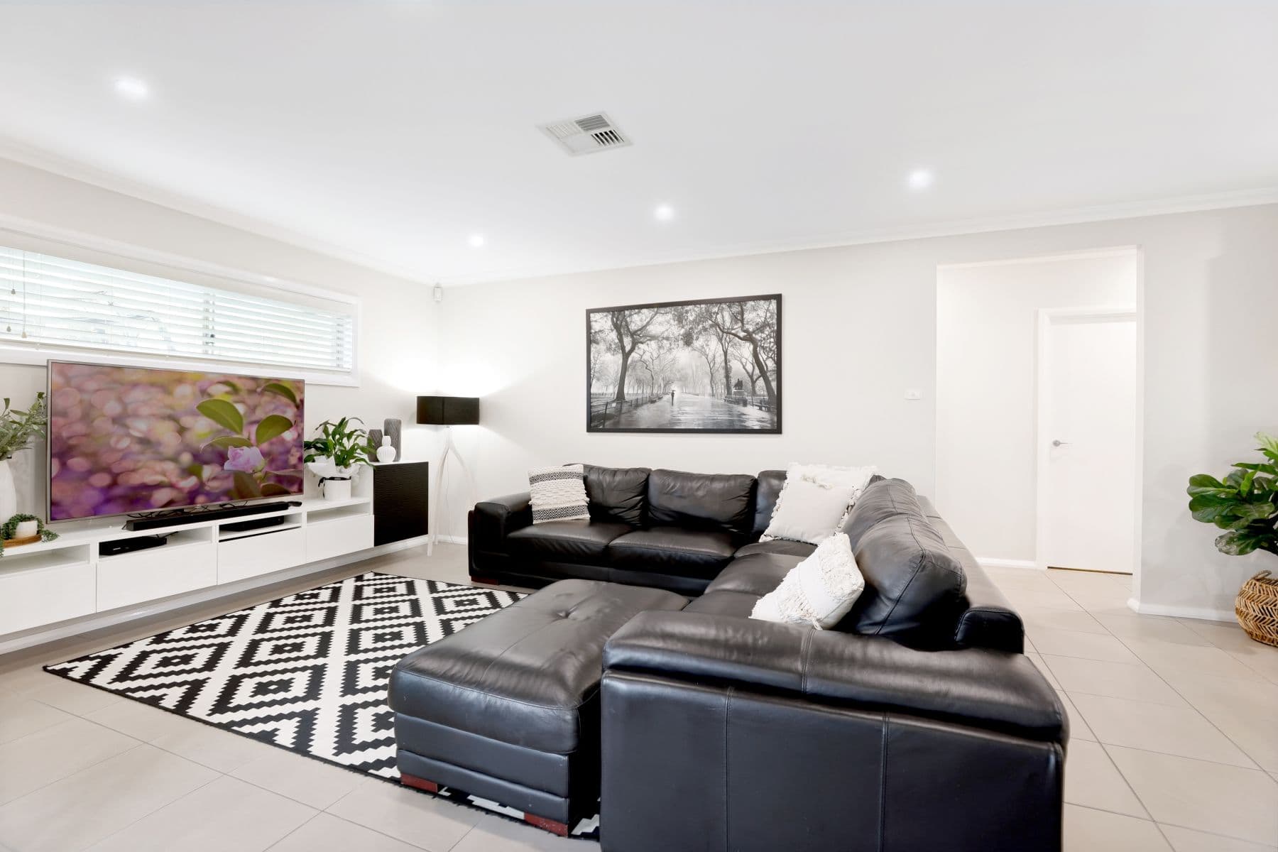 11 Central Park Drive, Claremont Meadows NSW 2747, Claremont Meadows - Thumbnail 7