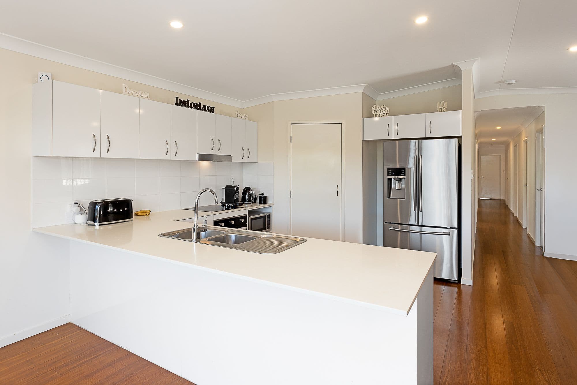 43 Roma Street, Scarborough QLD 4020, Scarborough - Thumbnail 3