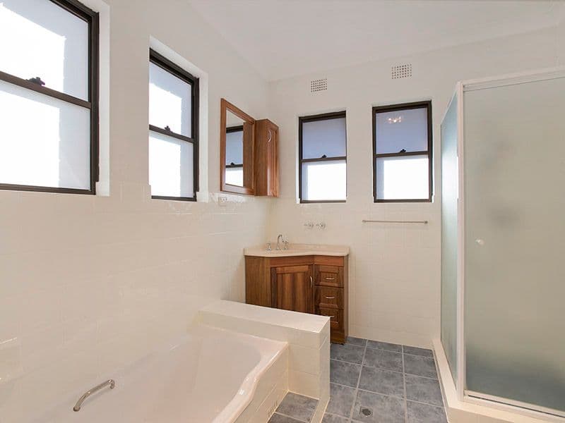 4 Balandra Place, KAREELA NSW 2232, Kareela - Thumbnail 4