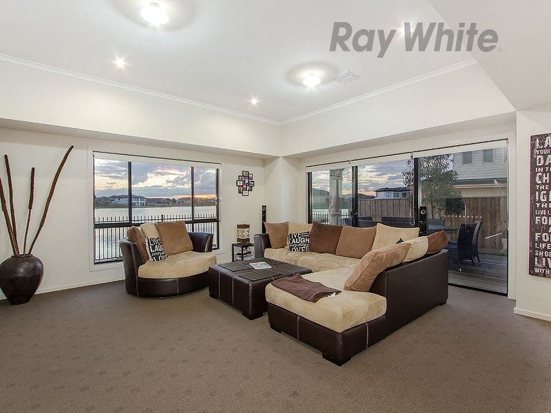 21 Spraypoint Drive, Point Cook VIC 3030, Point Cook - Thumbnail 4