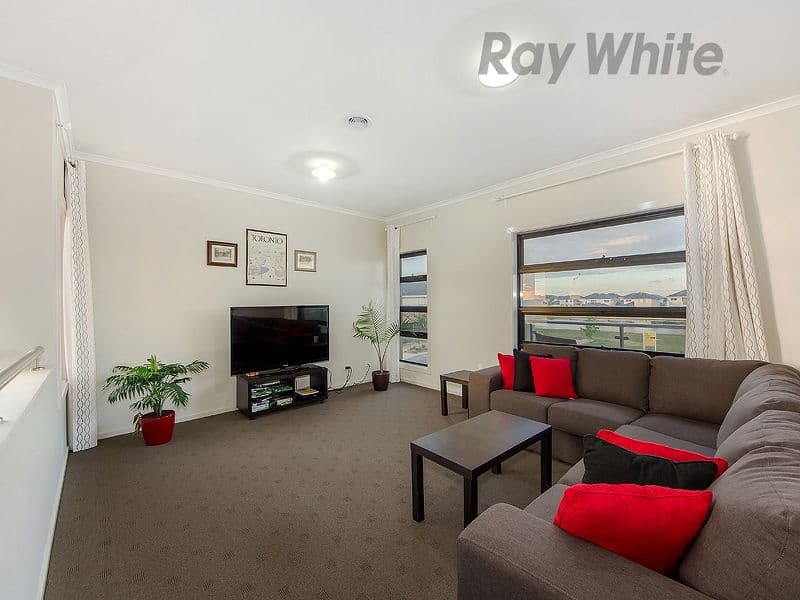 21 Spraypoint Drive, Point Cook VIC 3030, Point Cook - Thumbnail 7