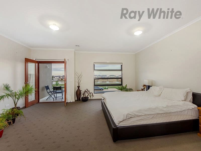 21 Spraypoint Drive, Point Cook VIC 3030, Point Cook - Thumbnail 8