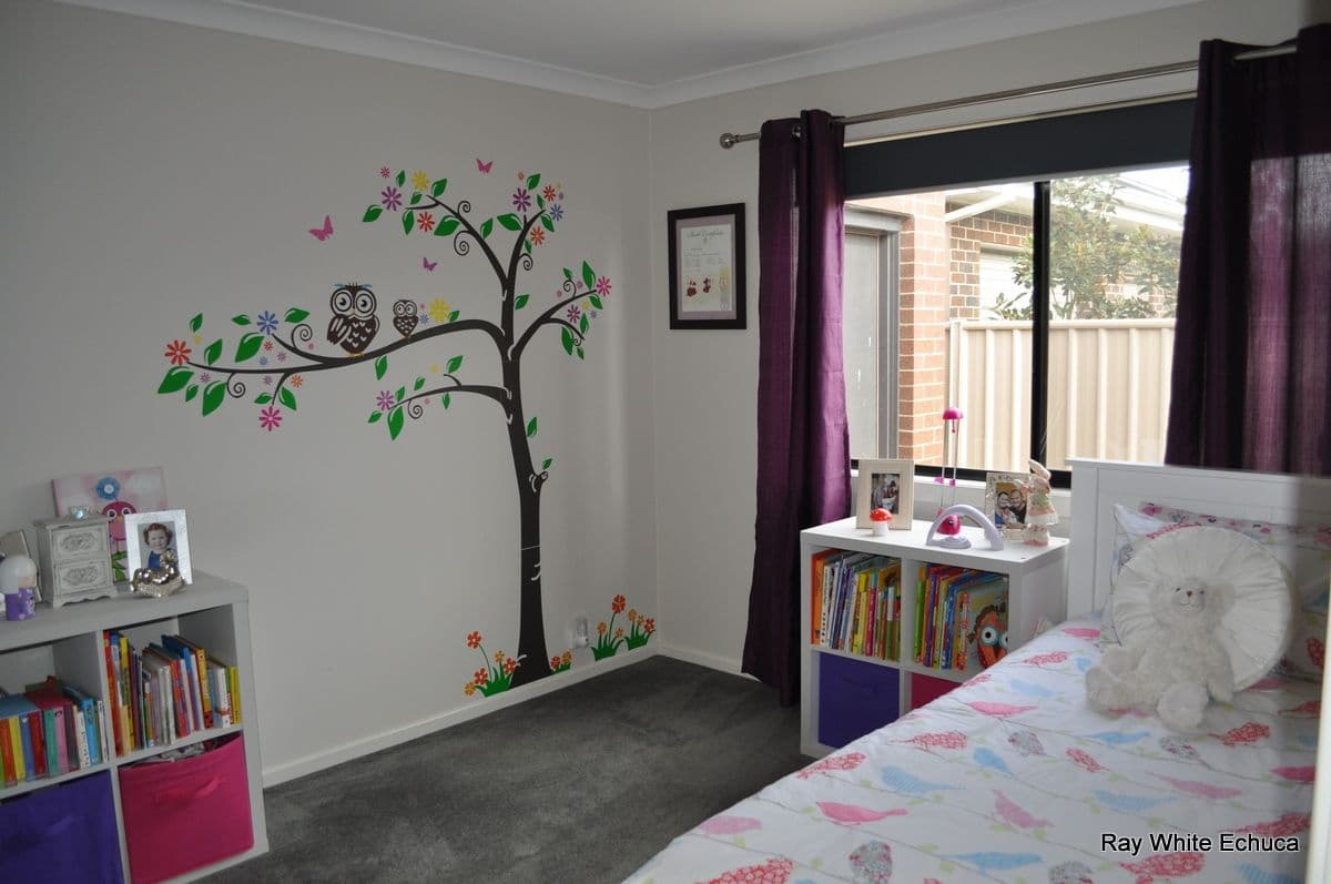 25 McLachlan Road, ECHUCA VIC 3564, Echuca - Thumbnail 6