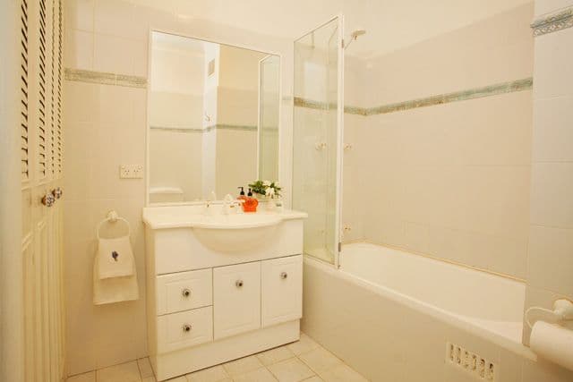 21 Waiwera Street, MCMAHONS POINT NSW 2060, McMahons Point - Thumbnail 5