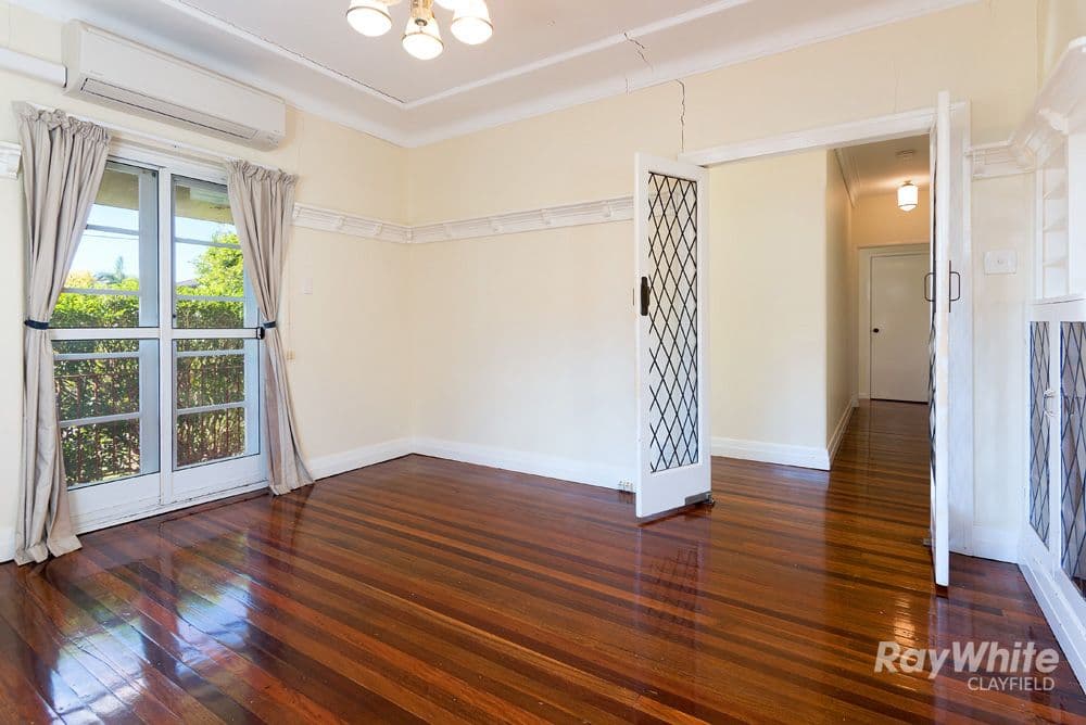 20 Highcrest Avenue, Wavell Heights QLD 4012, Wavell Heights - Thumbnail 4