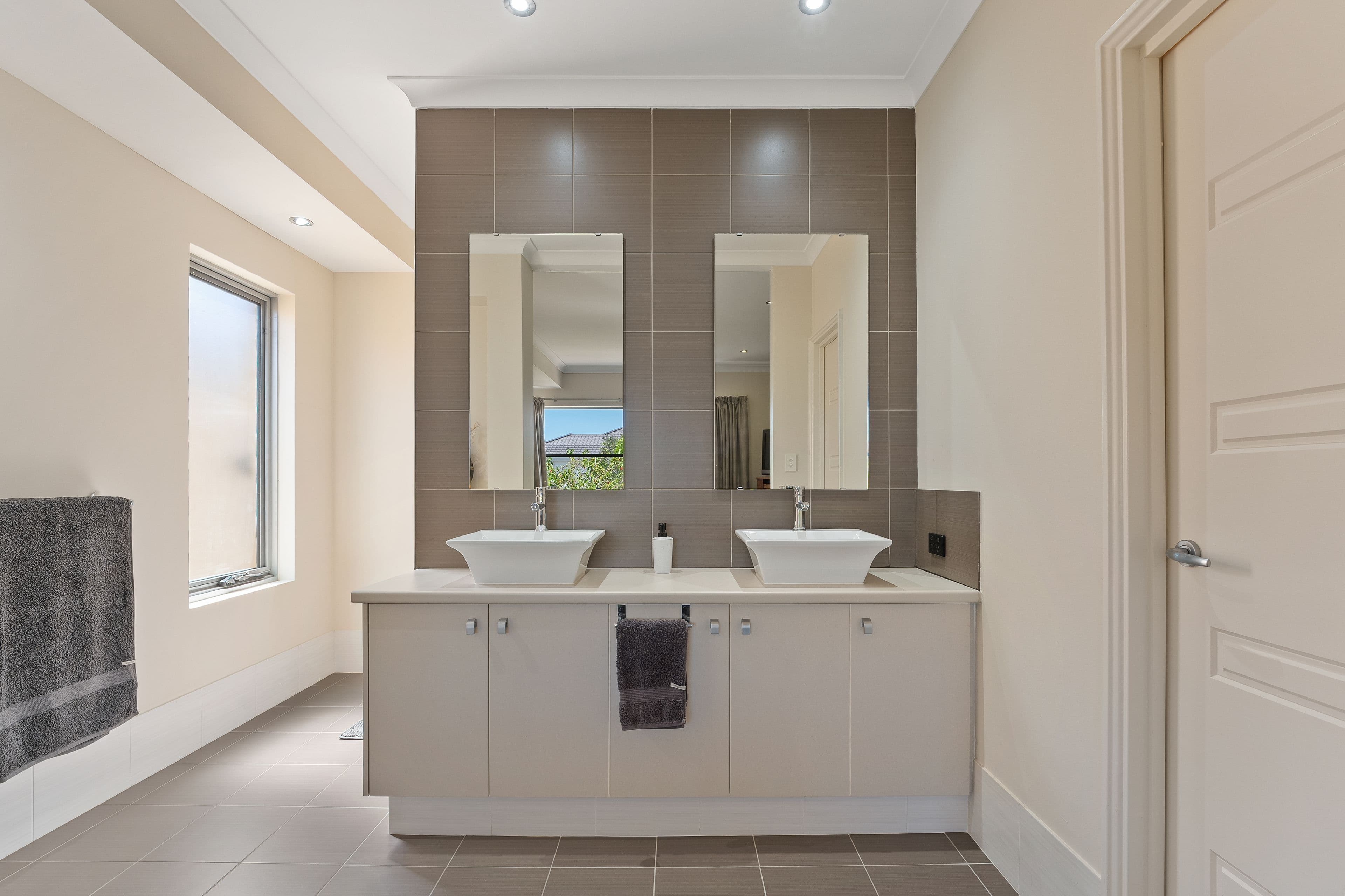 27 Barrenjoey Parkway, Secret Harbour WA 6173, Secret Harbour - Thumbnail 6