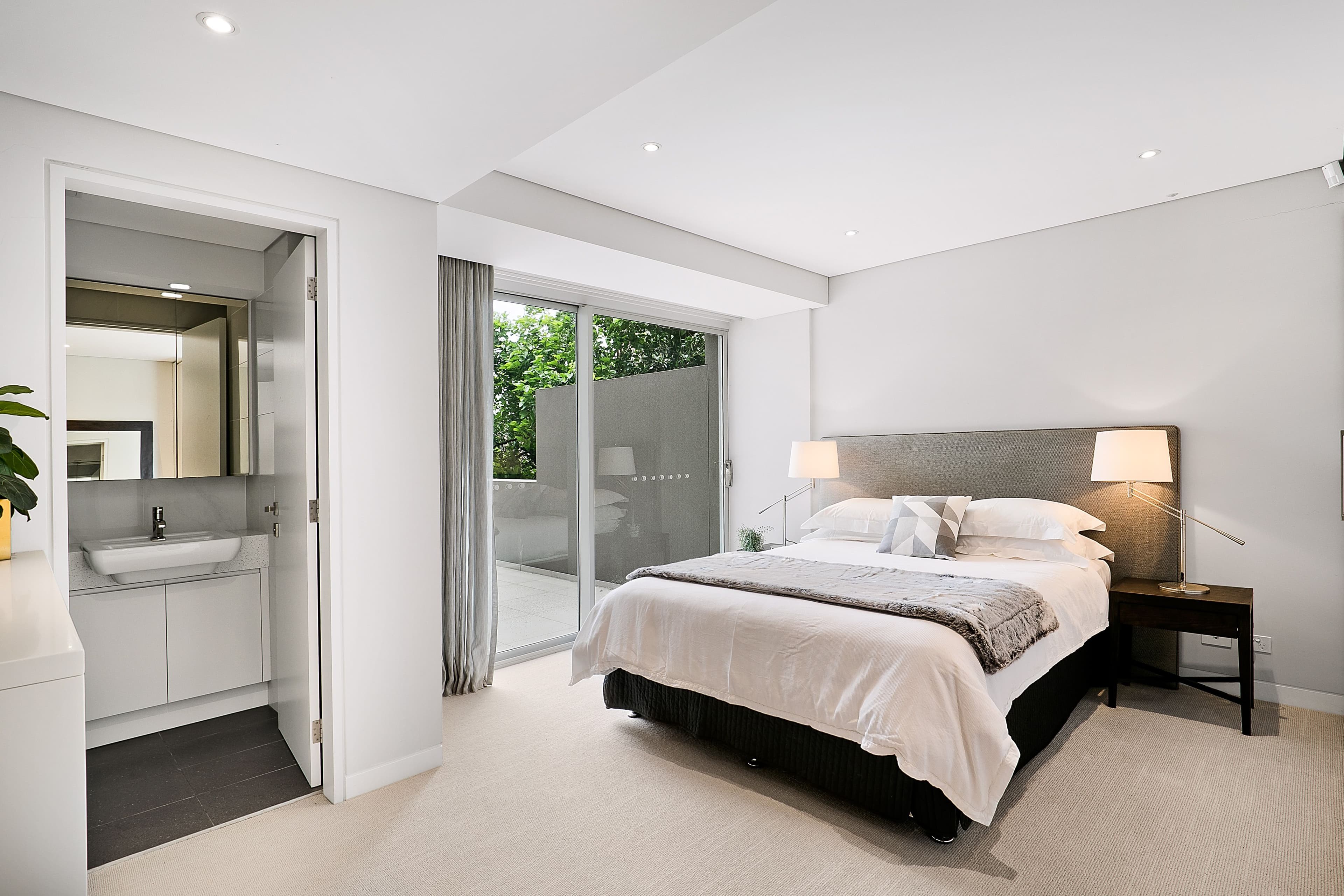28 East Crescent Street, McMahons Point NSW 2060, McMahons Point - Thumbnail 8