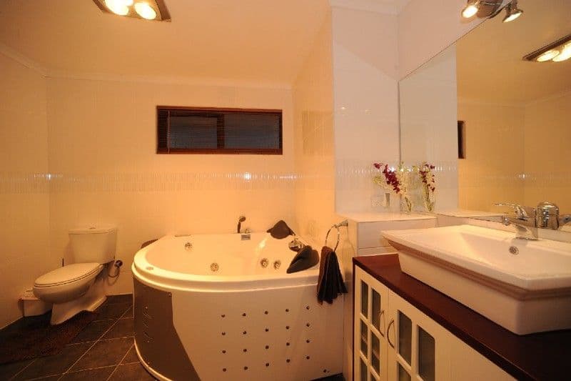 5 Roxanne Avenue, ABERFOYLE PARK SA 5159, Aberfoyle Park - Thumbnail 6