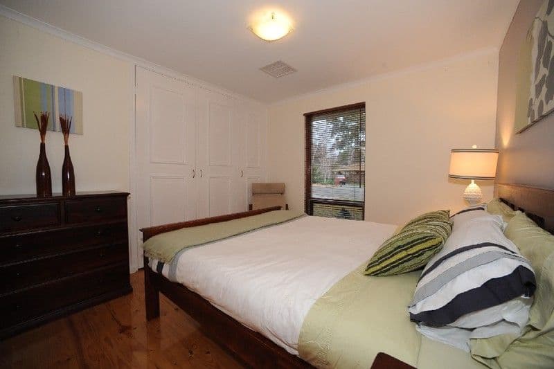 5 Roxanne Avenue, ABERFOYLE PARK SA 5159, Aberfoyle Park - Thumbnail 8