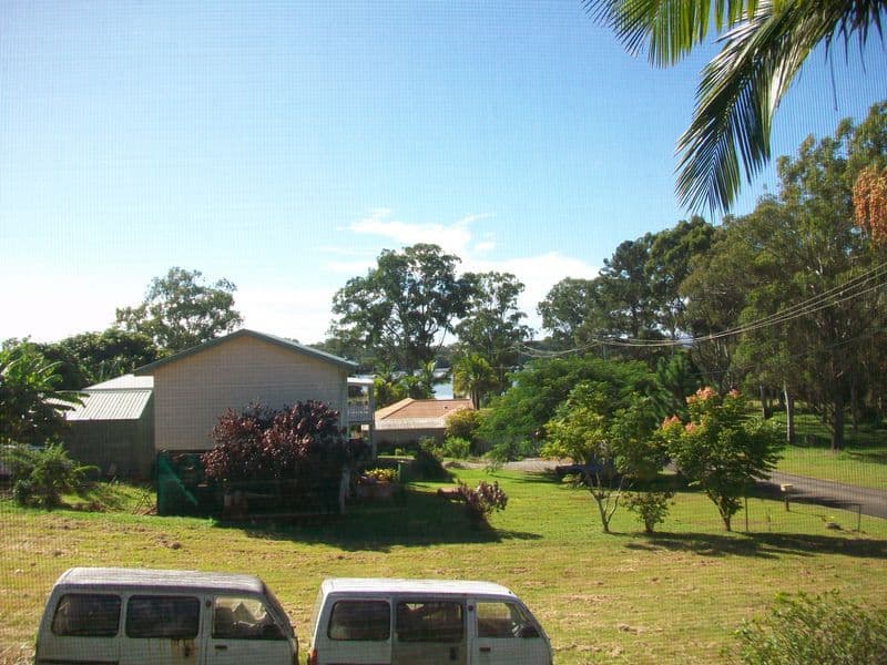 9 Douglas Street, RUSSELL ISLAND QLD 4184, Russell Island - Thumbnail 4